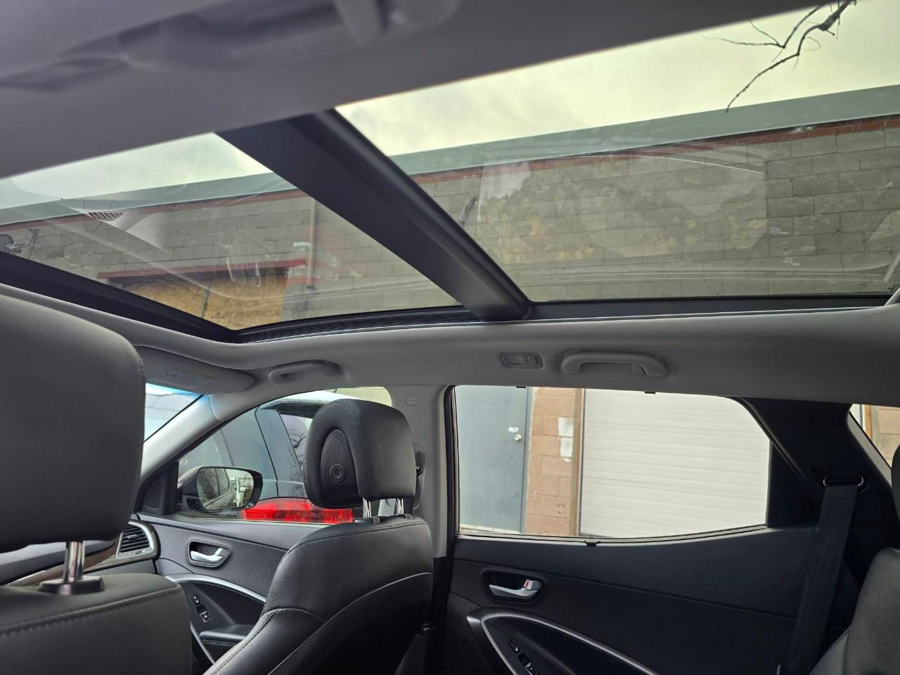 2017 Hyundai Santa Fe Sport AWD 4dr 2.0T Limited Photo