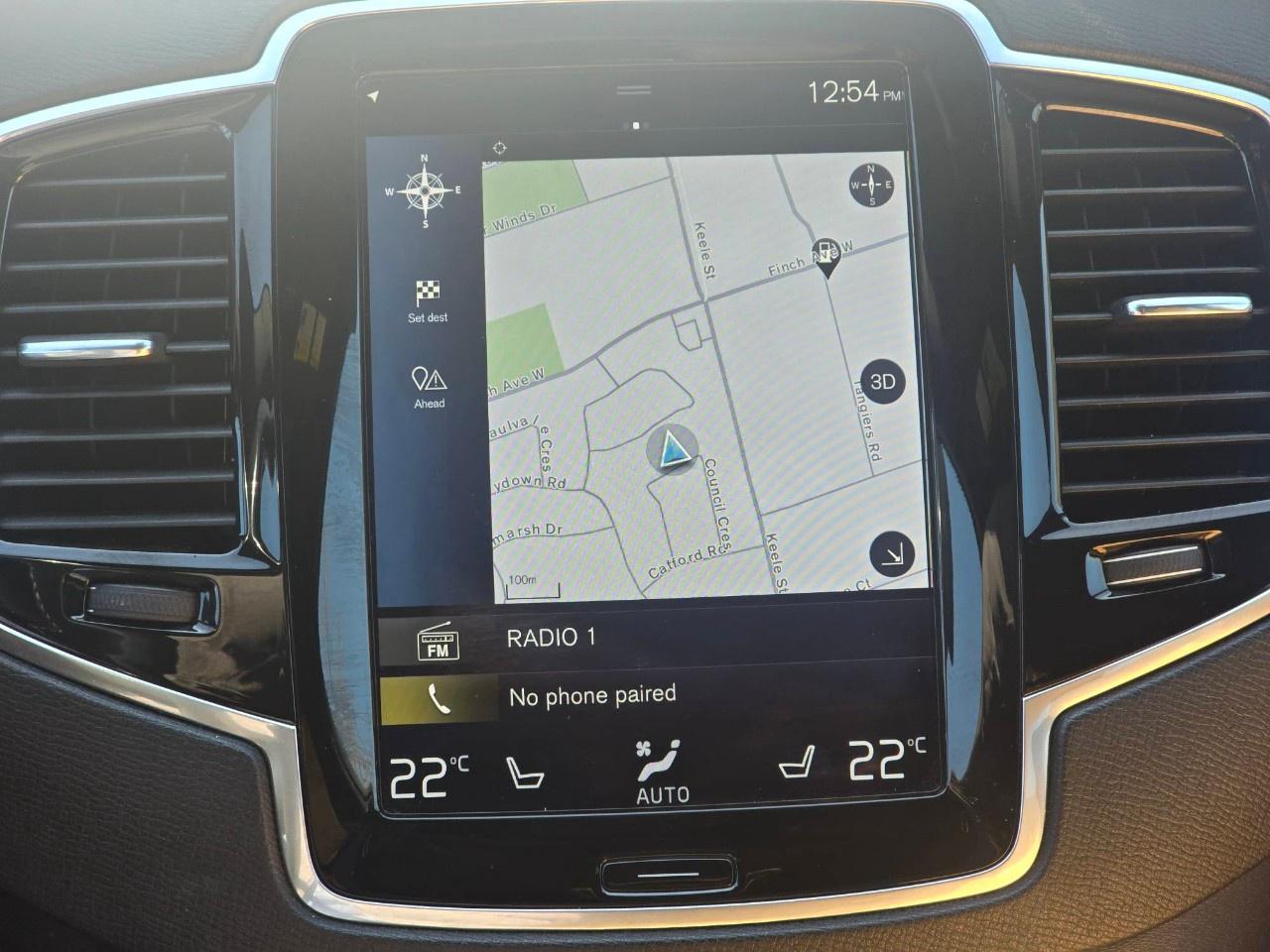 2017 Volvo XC90 AWD 5dr T6 Momentum 7-Passenger Photo