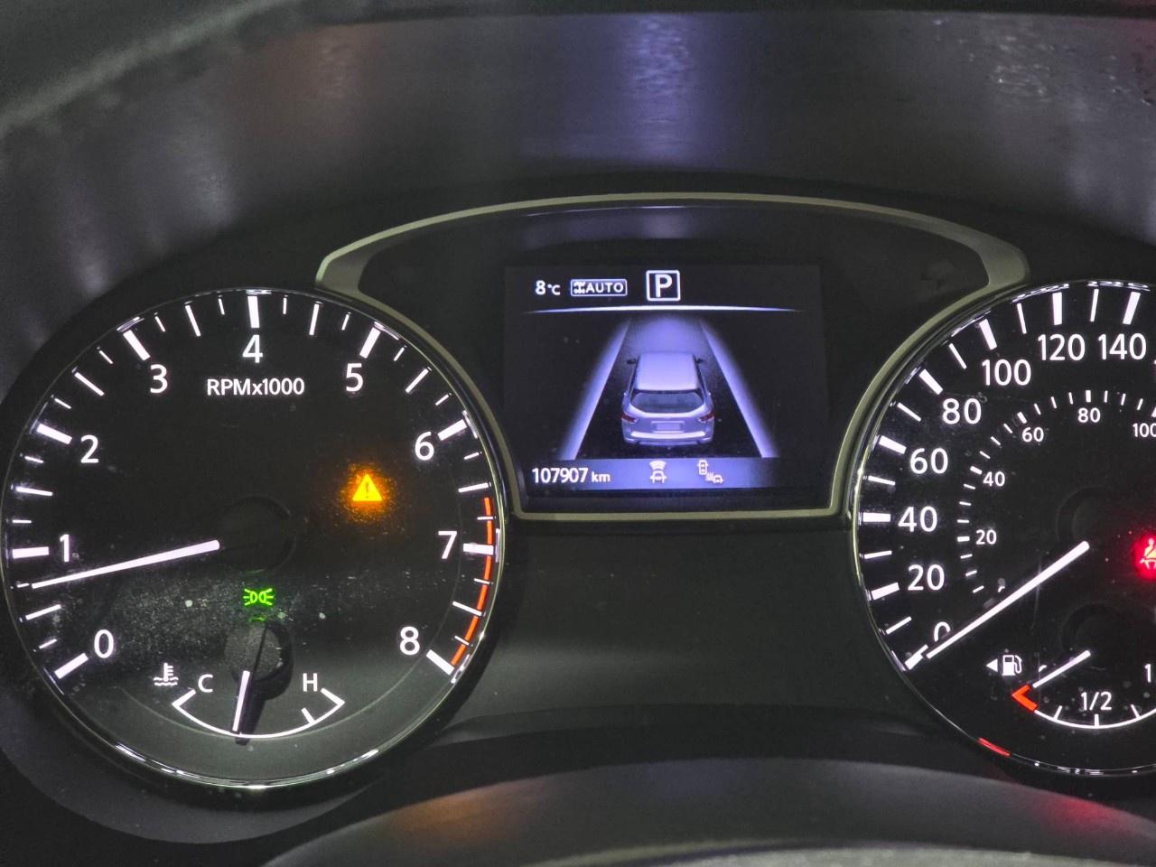 2017 Nissan Pathfinder 4WD 4DR PLATINUM Photo