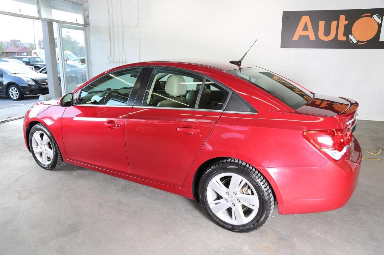 2014 Chevrolet Cruze 4DR SDN DIESEL Photo3
