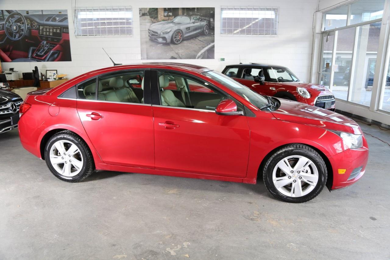 2014 Chevrolet Cruze 4DR SDN DIESEL Photo