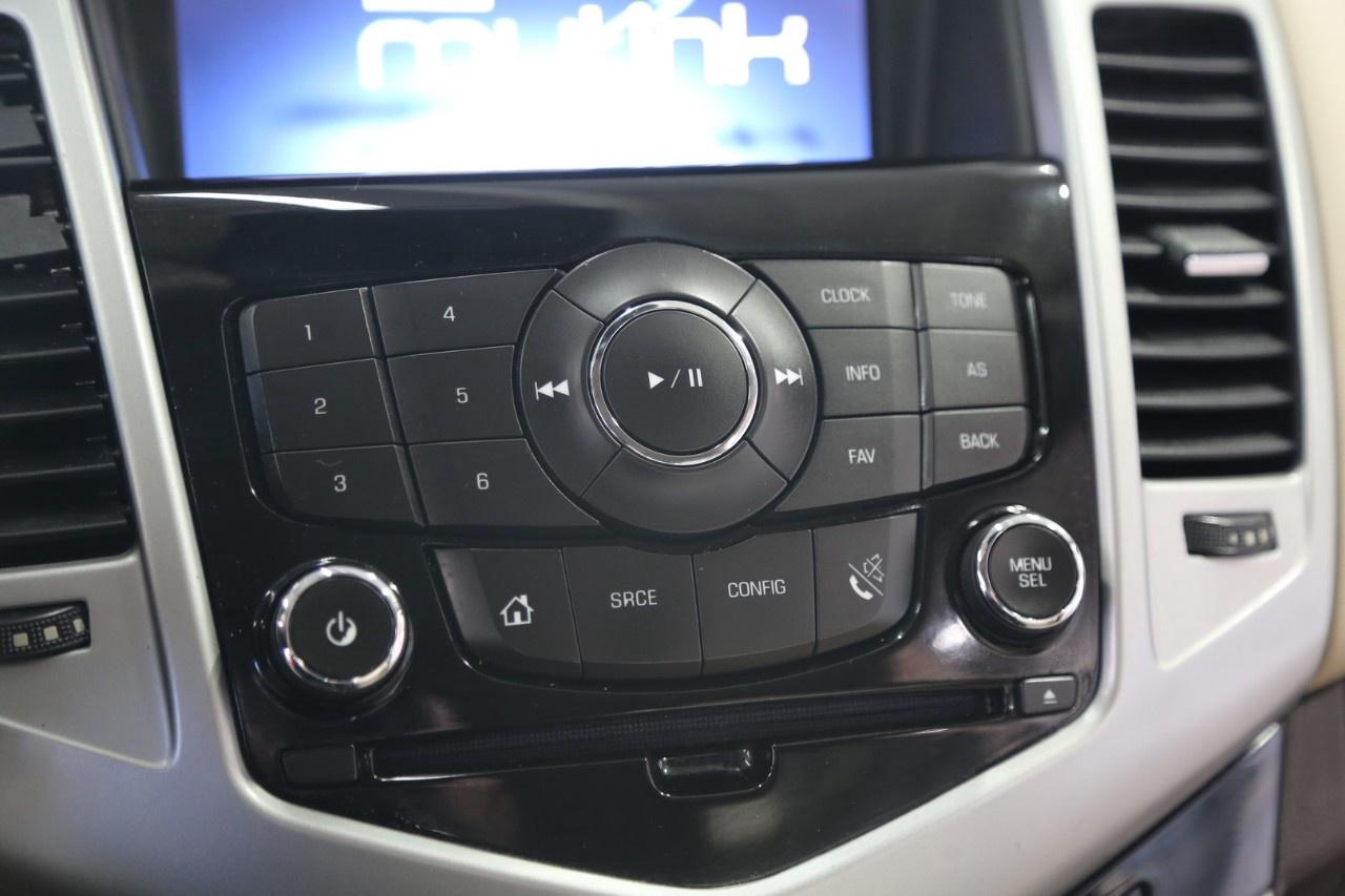 2014 Chevrolet Cruze 4DR SDN DIESEL Photo