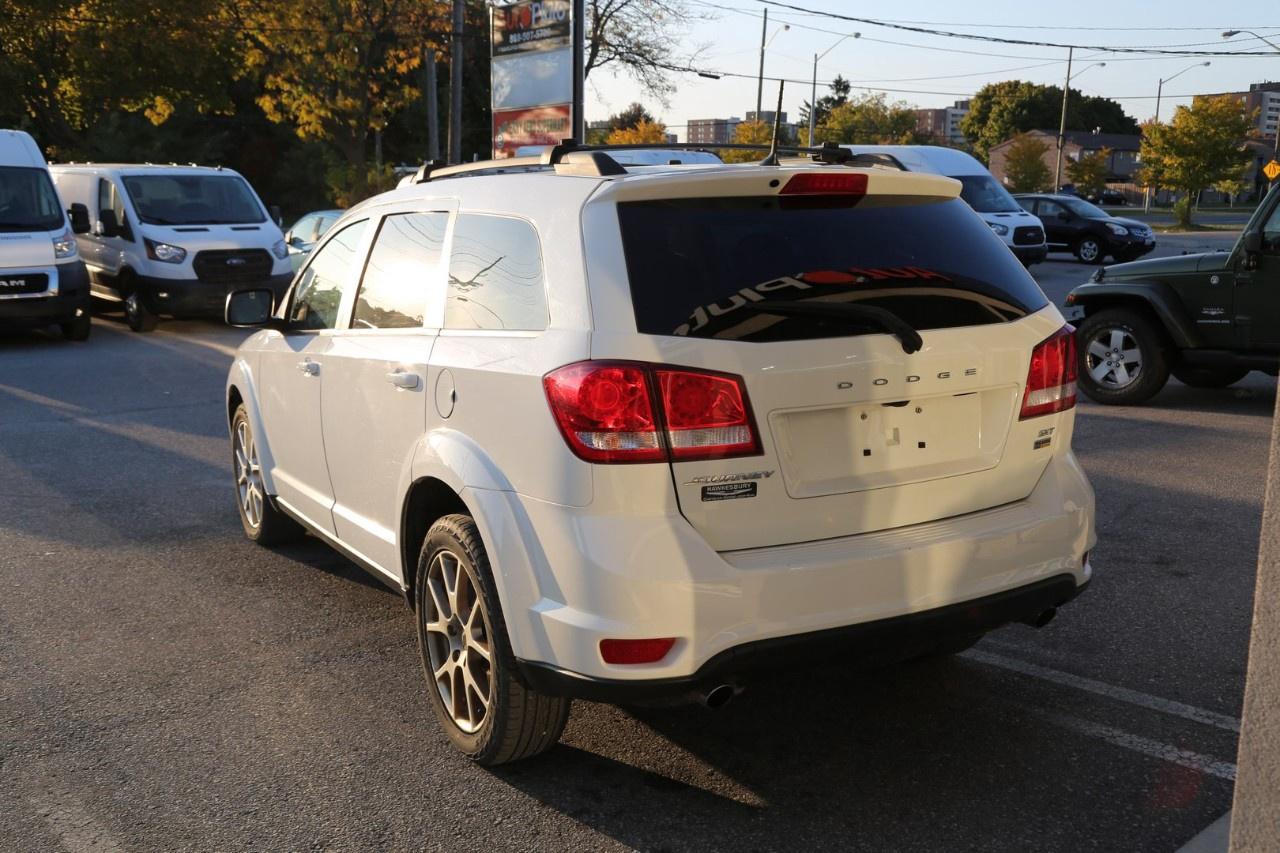 2019 Dodge Journey SXT FWD Photo