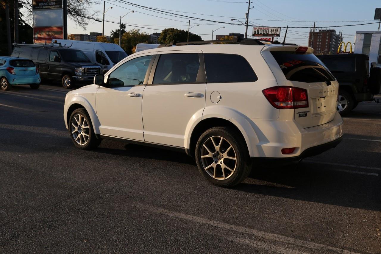 2019 Dodge Journey SXT FWD Photo