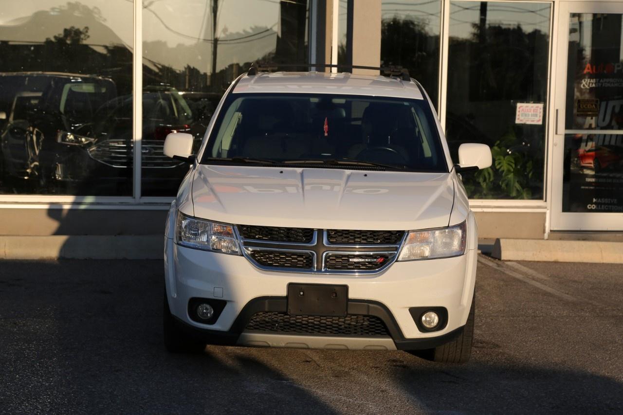 2019 Dodge Journey SXT FWD Photo
