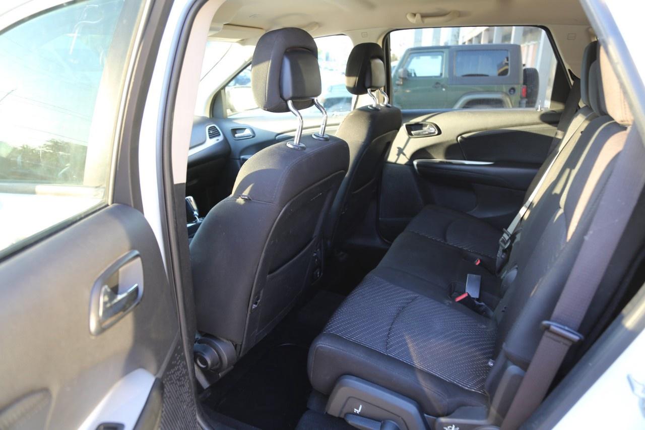 2019 Dodge Journey SXT FWD Photo