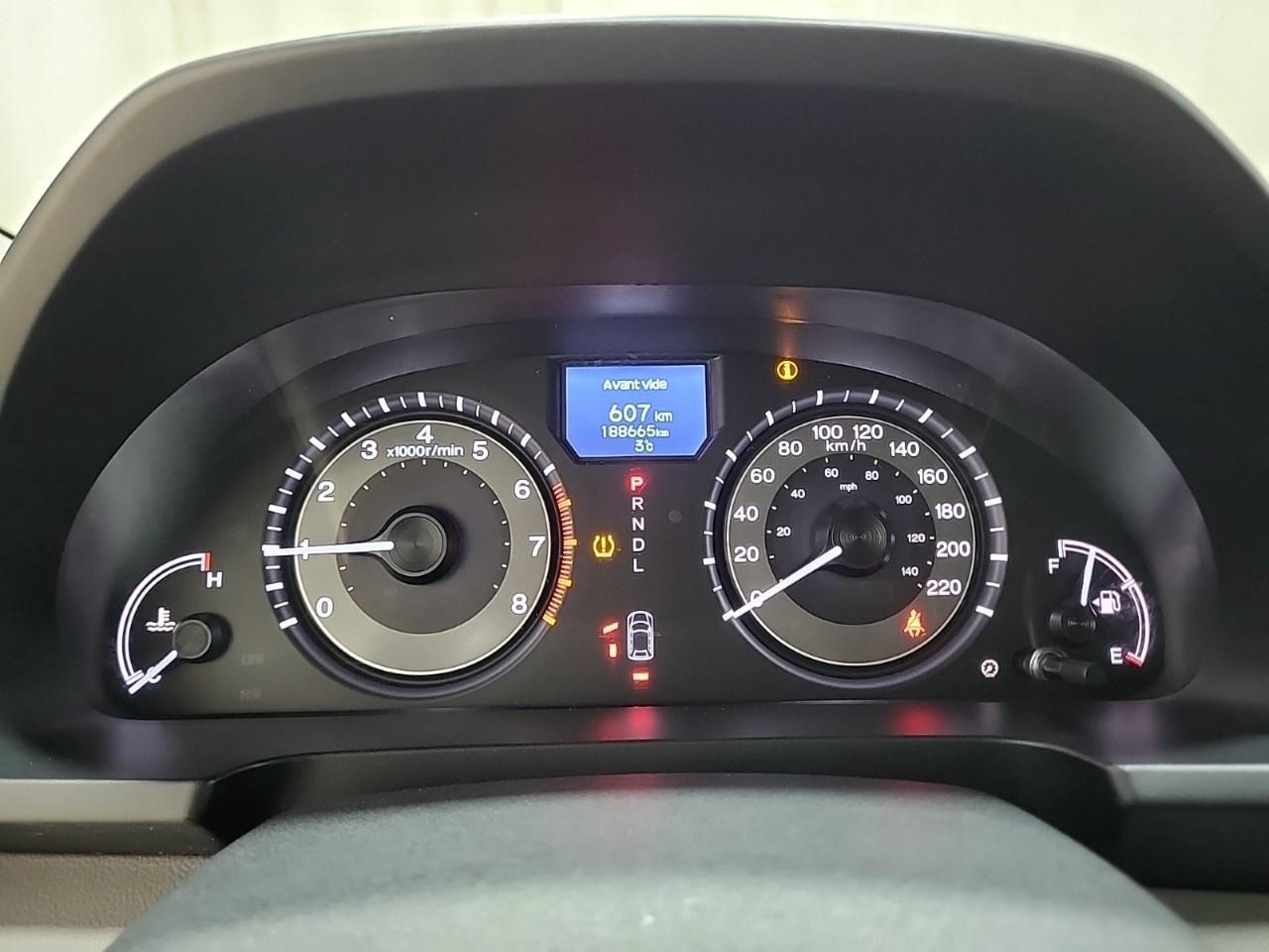 2014 Honda Odyssey Touring with Rear Entertainment System and Navigation Photo