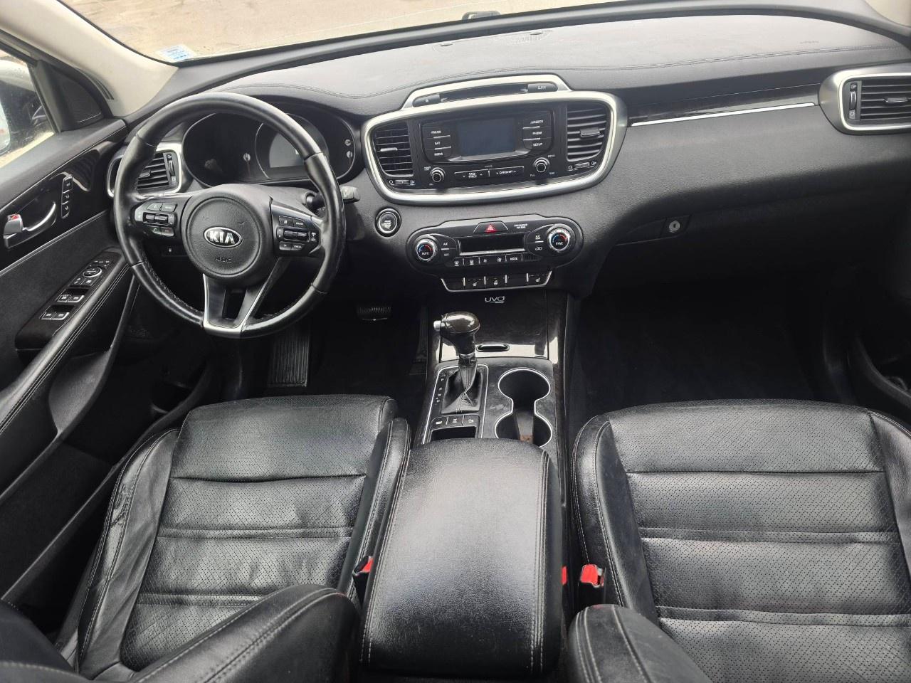 2016 Kia Sorento AWD 4DR 3.3L EX+ 7-SEATER Photo