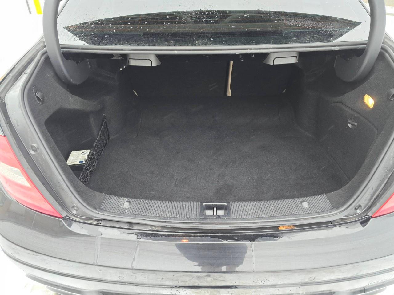 2014 Mercedes-Benz C-Class C 350 4MATIC Sedan Photo