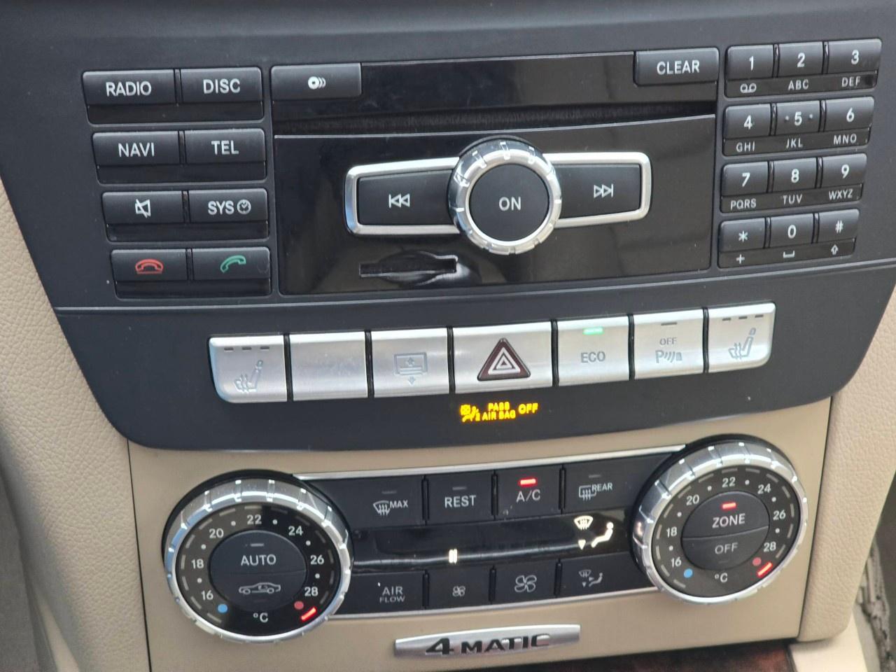 2014 Mercedes-Benz C-Class C 350 4MATIC Sedan Photo