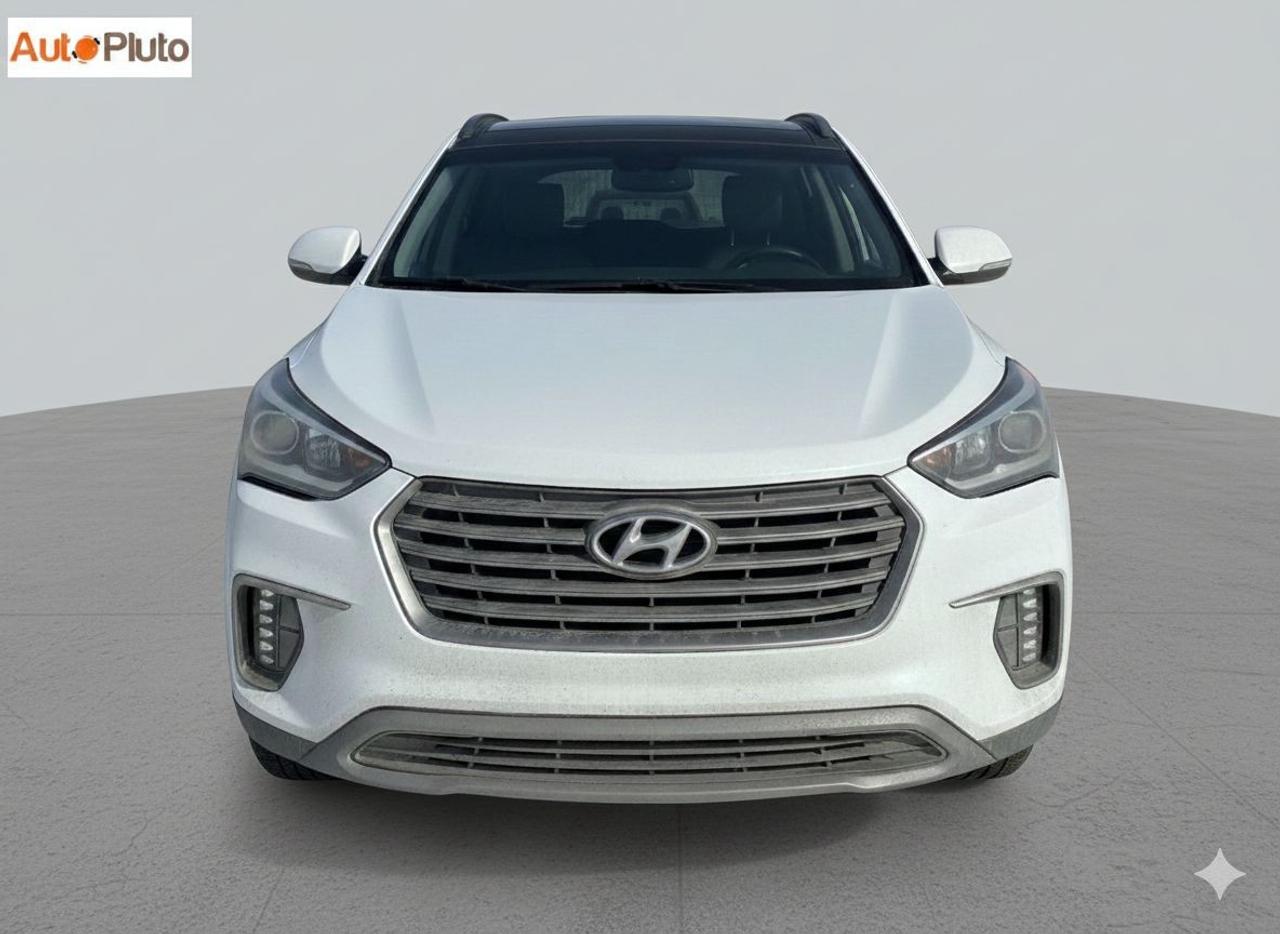 2017 Hyundai Santa Fe XL AWD 4dr Luxury Photo