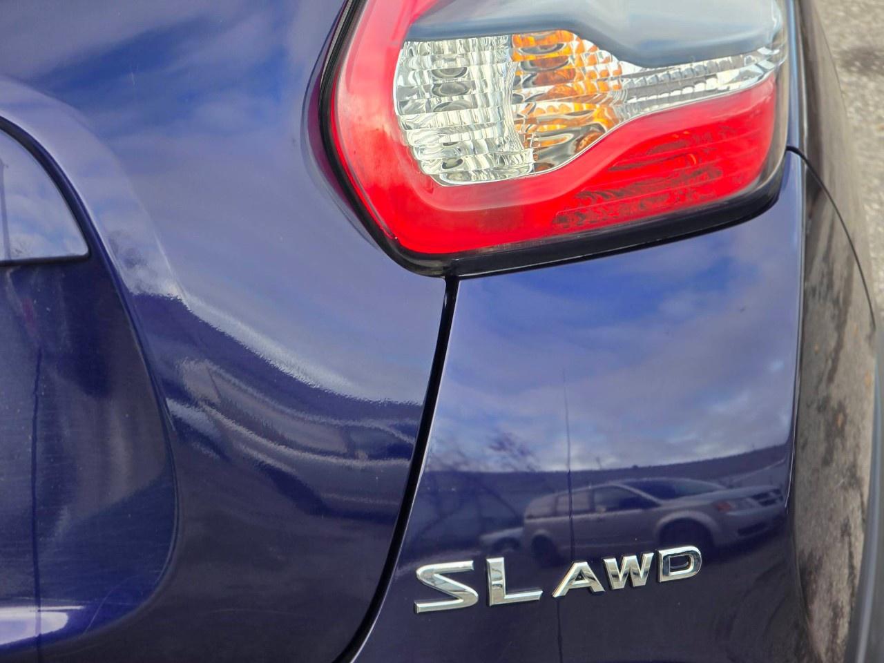 2016 Nissan Juke 5dr Wgn CVT SL AWD Photo