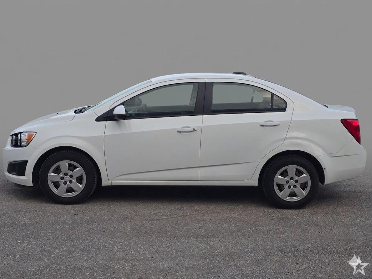 2016 Chevrolet Sonic 4DR SDN LS AUTO Photo2