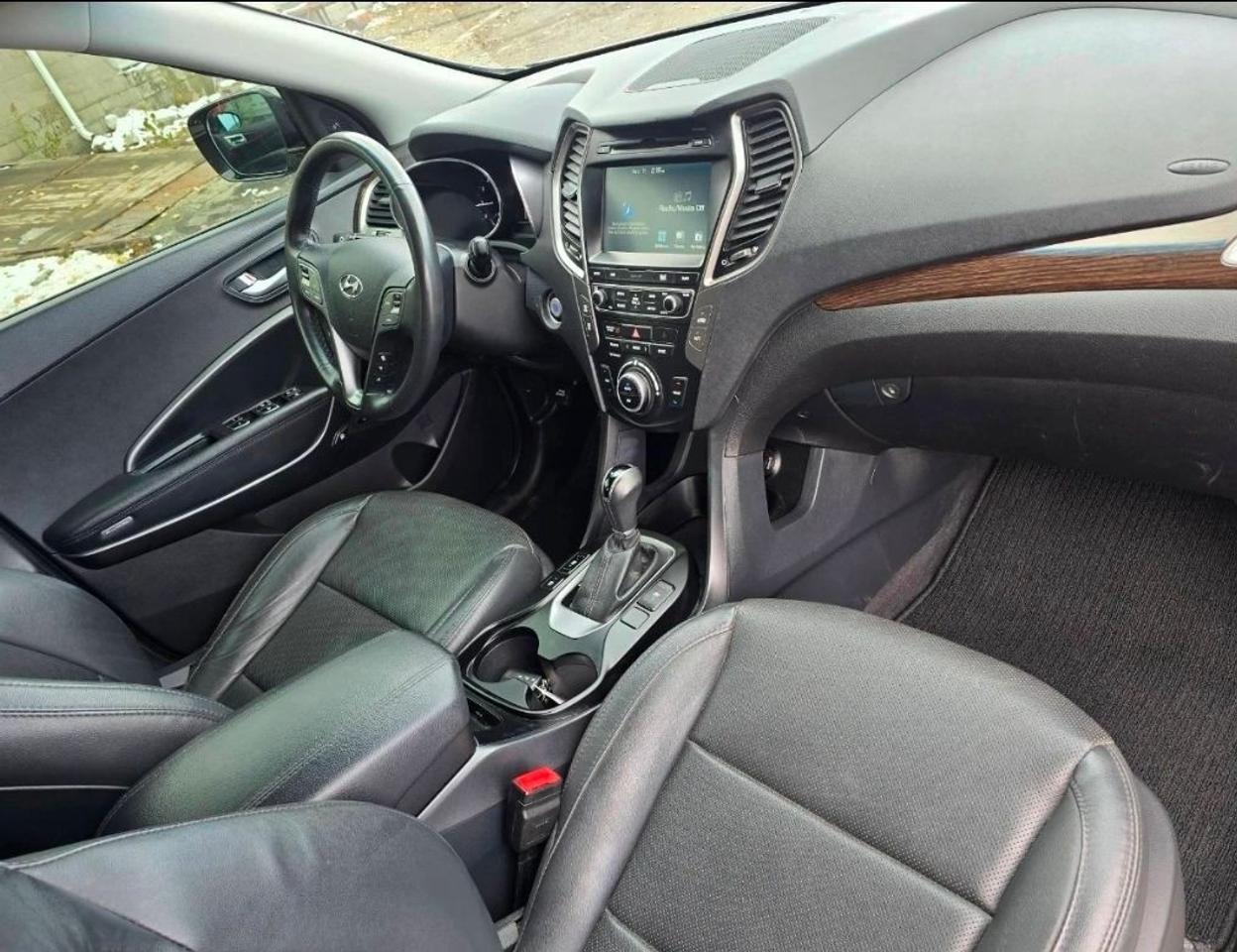 2016 Hyundai Santa Fe Sport AWD 4dr 2.0T Limited Photo