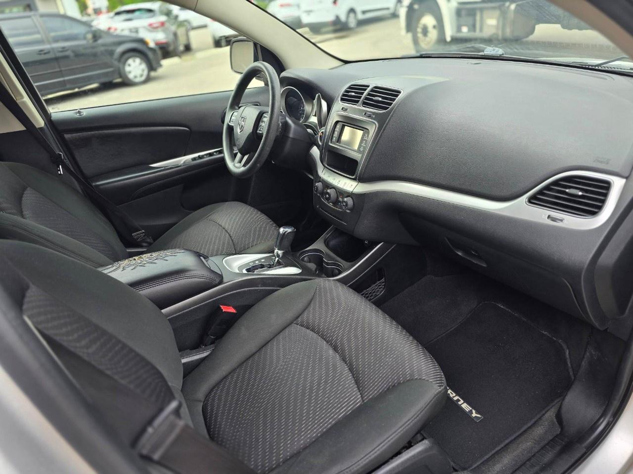 2011 Dodge Journey FWD 4dr Canada Value Pkg Photo