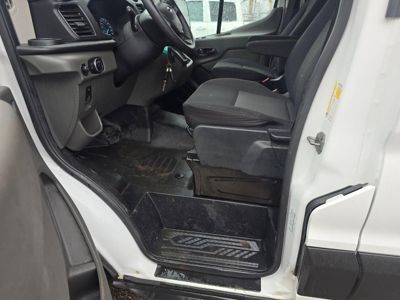 2022 Ford Transit Cargo Van T-150 130" Low Rf 8670 GVWR RWD Photo