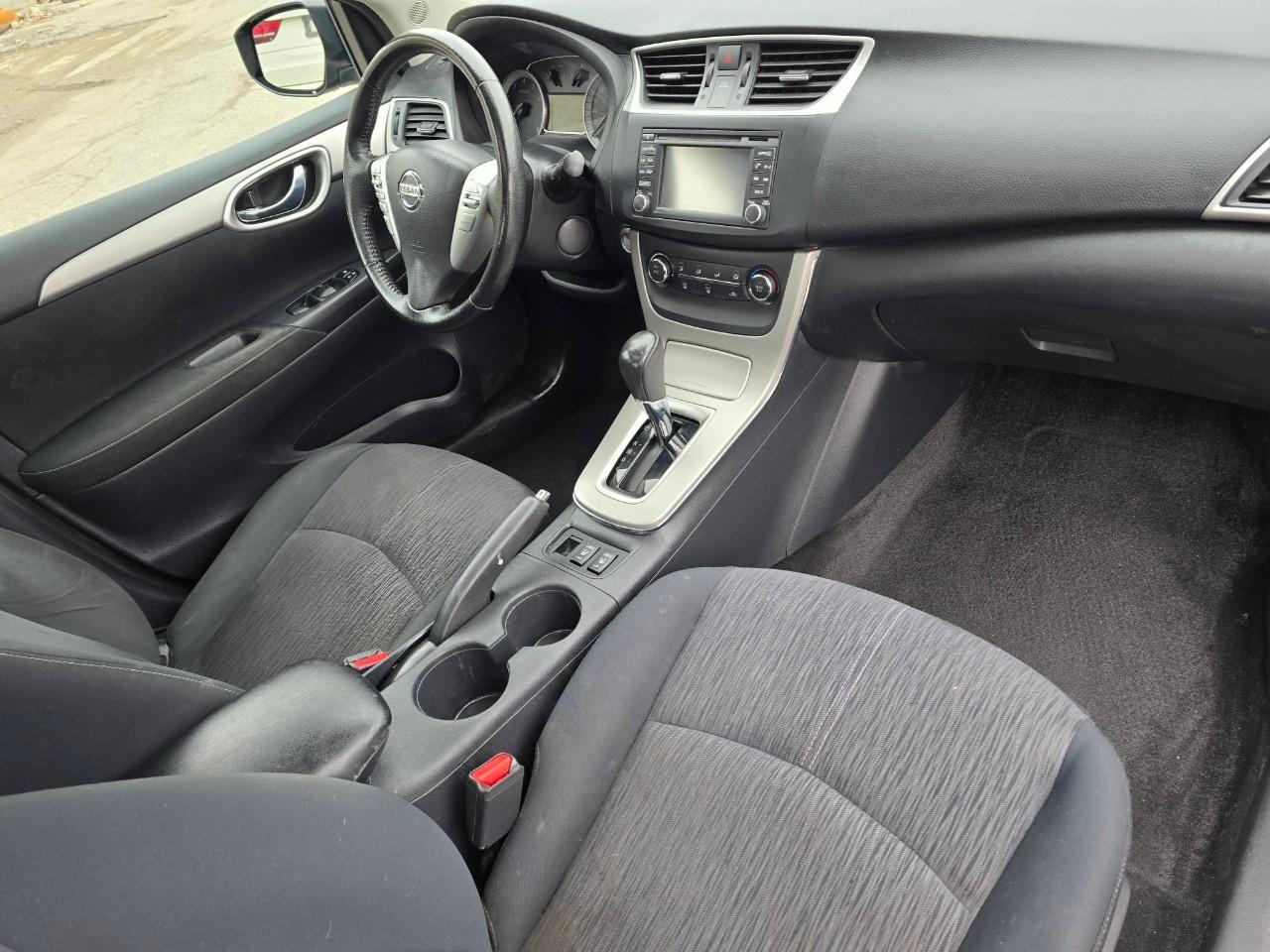 2015 Nissan Sentra 4DR SDN CVT SV Photo