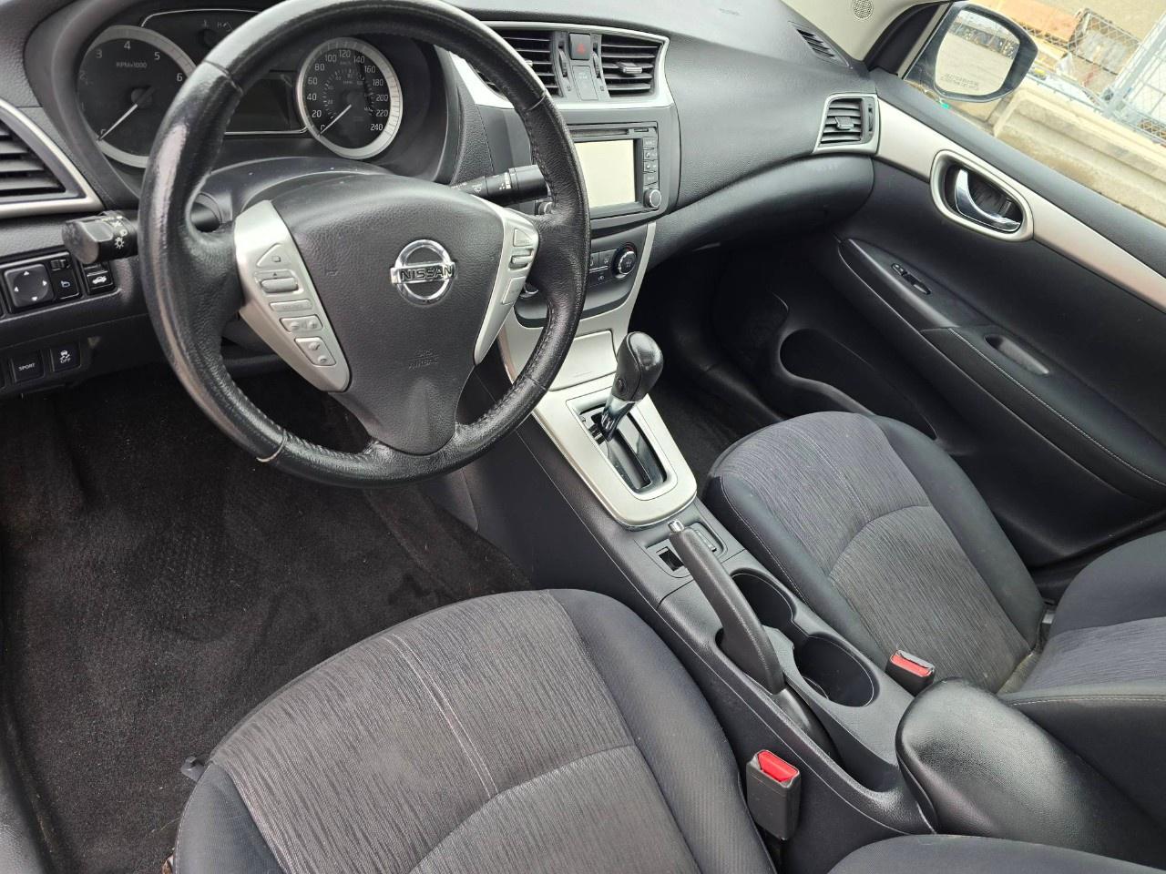 2015 Nissan Sentra 4DR SDN CVT SV Photo