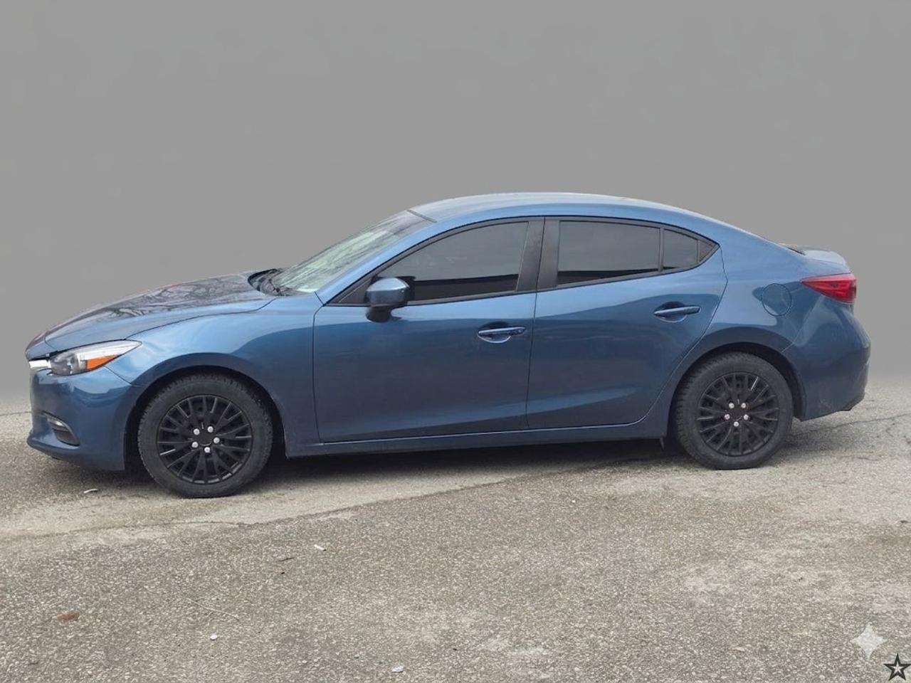 2018 Mazda MAZDA3 GX AUTO Photo2