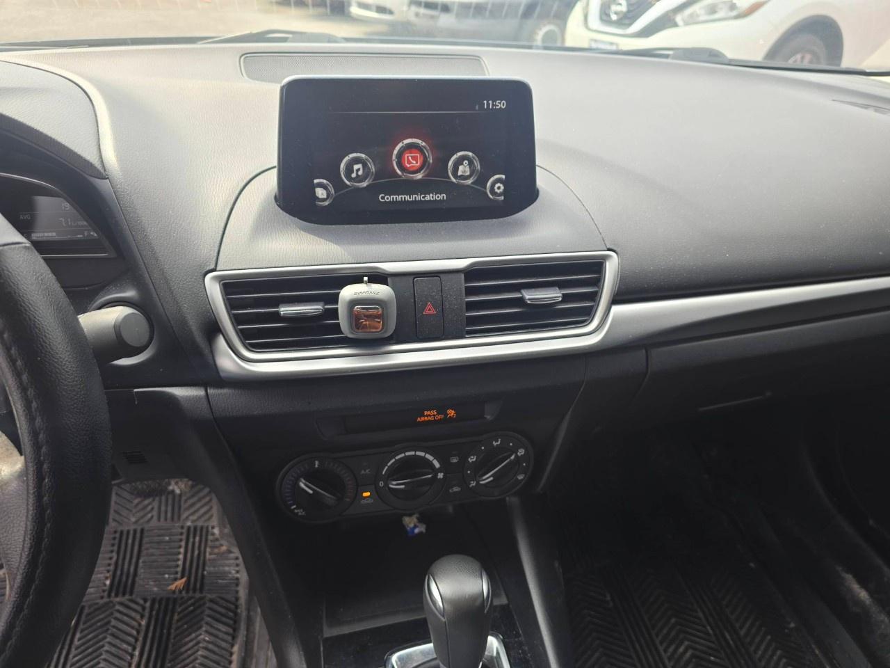 2018 Mazda MAZDA3 GX AUTO Photo