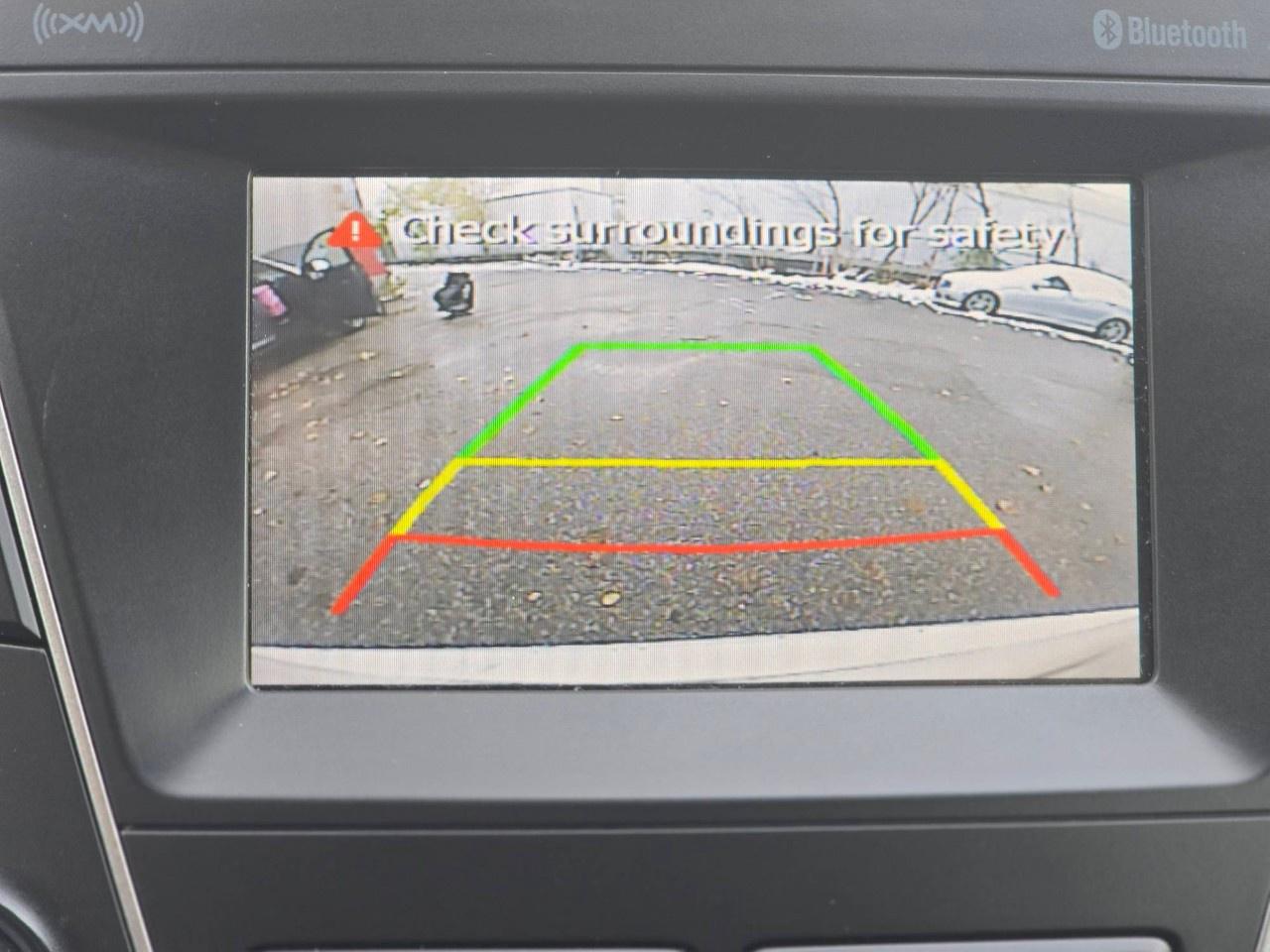 2016 Hyundai Santa Fe XL AWD 4dr 3.3L Auto Premium Photo