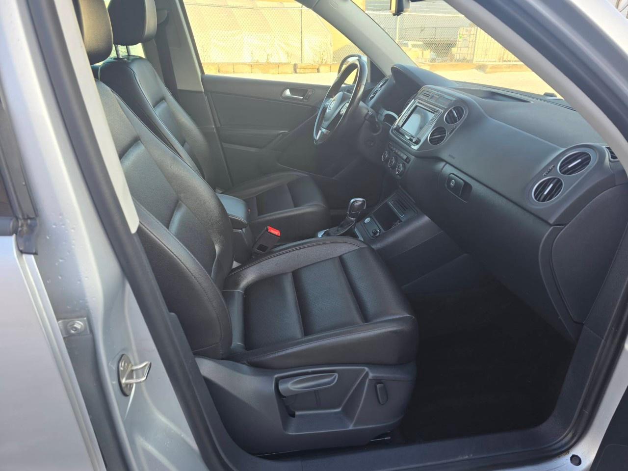 2017 Volkswagen Tiguan 4MOTION 4dr Wolfsburg Edition Photo