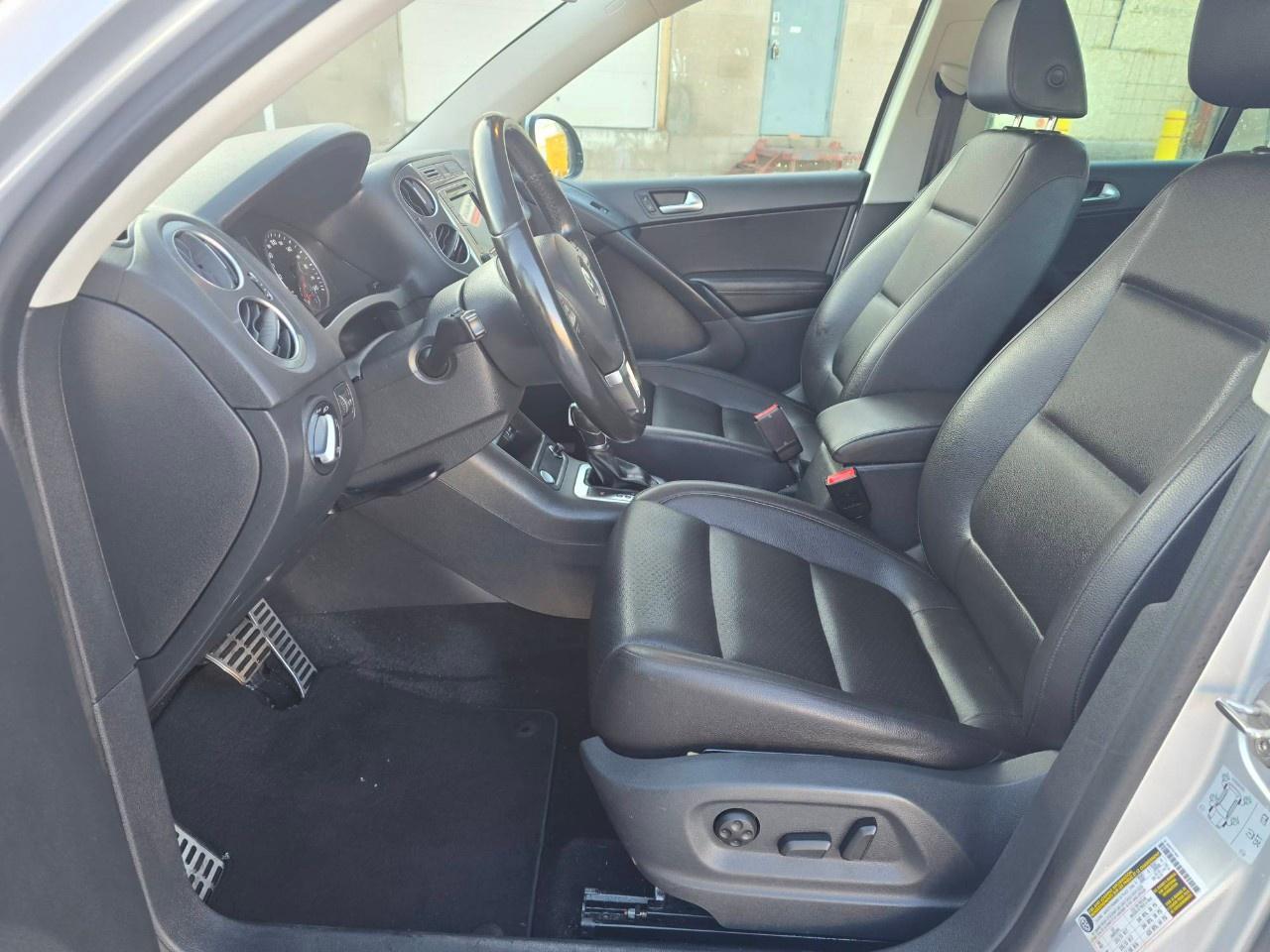 2017 Volkswagen Tiguan 4MOTION 4dr Wolfsburg Edition Photo