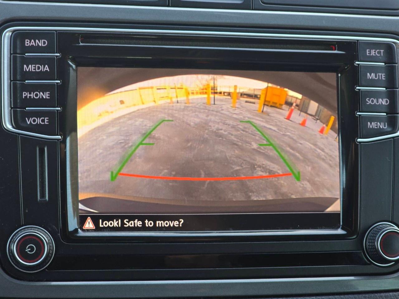 2017 Volkswagen Tiguan 4MOTION 4dr Wolfsburg Edition Photo