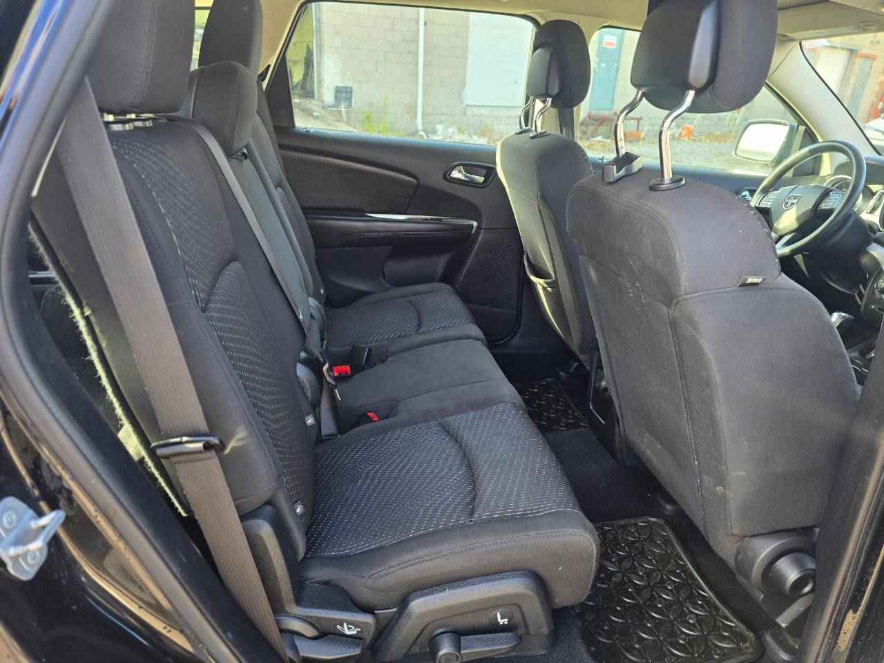 2017 Dodge Journey FWD 4dr Canada Value Pkg Photo