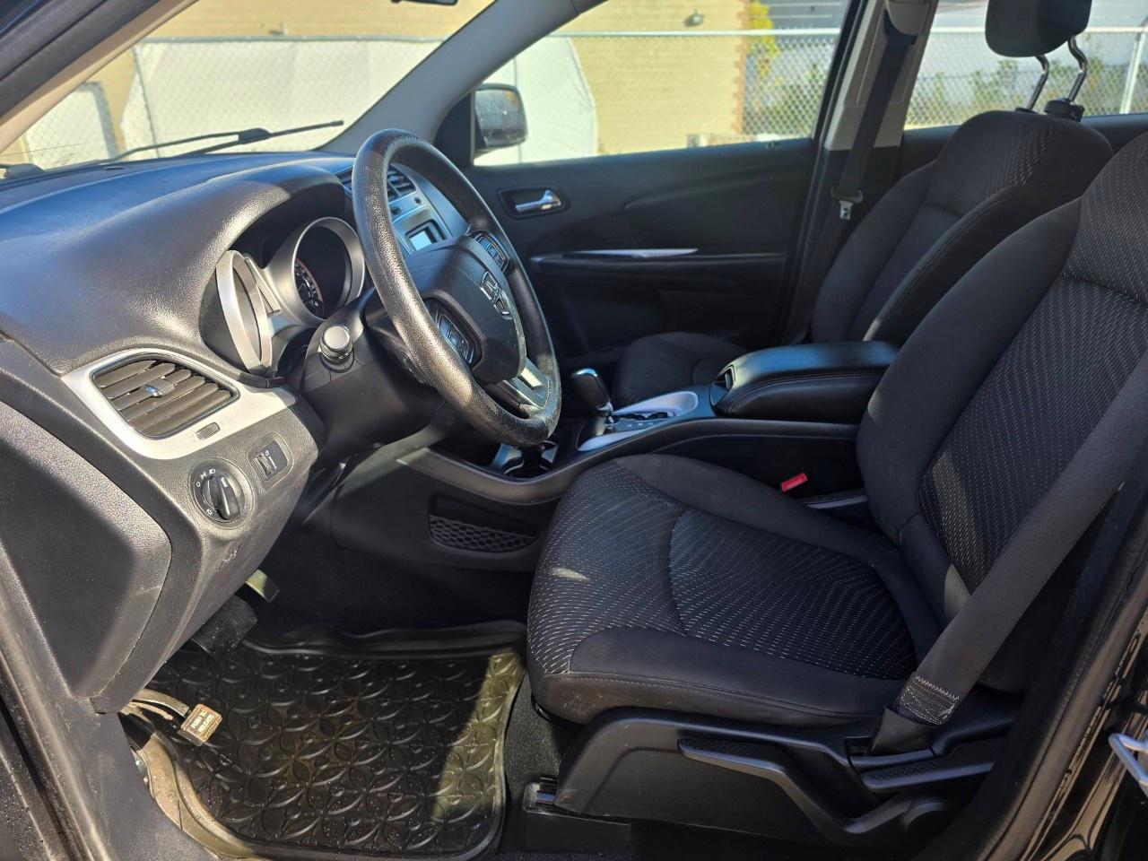 2017 Dodge Journey FWD 4dr Canada Value Pkg Photo