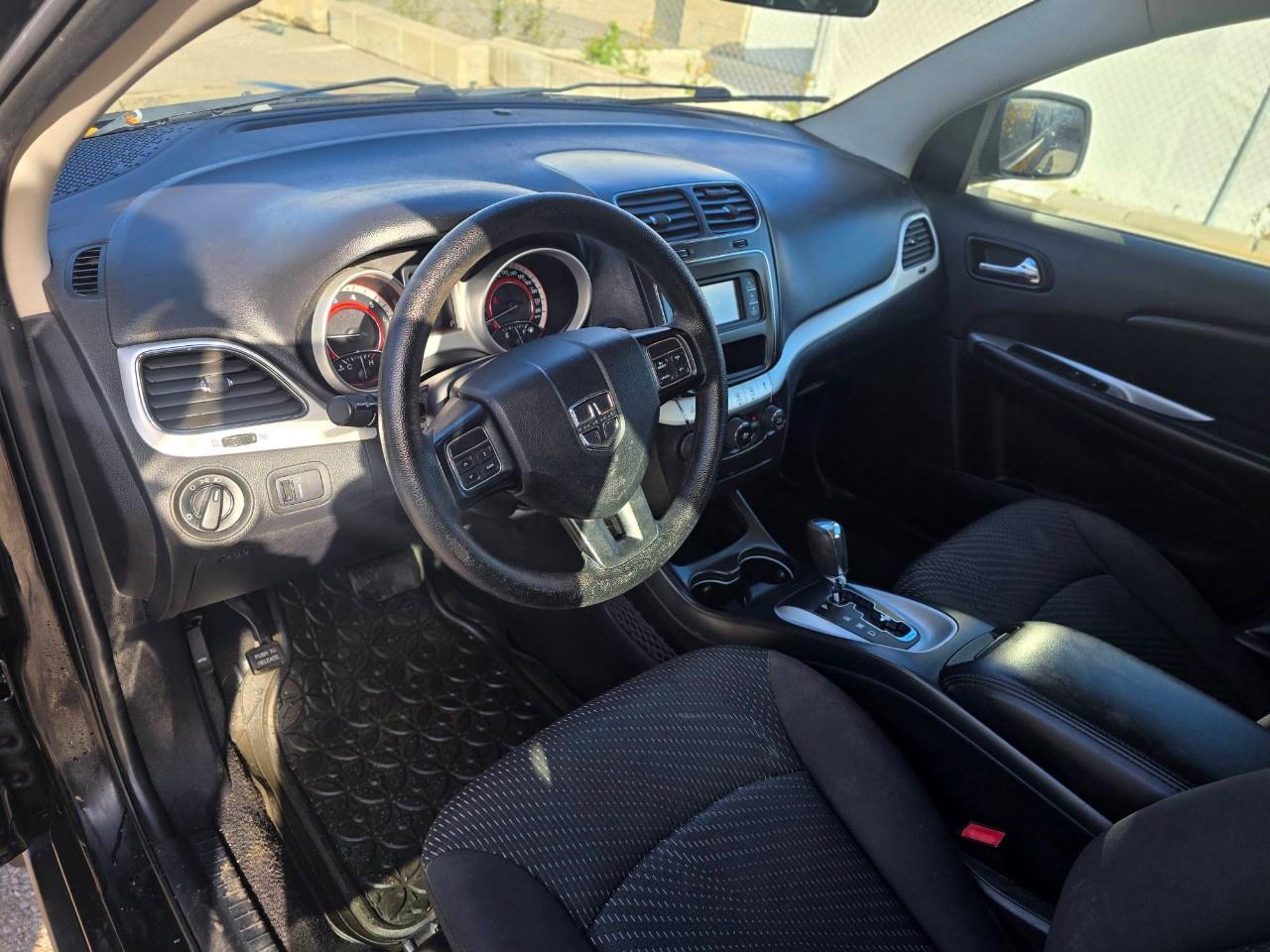 2017 Dodge Journey FWD 4dr Canada Value Pkg Photo