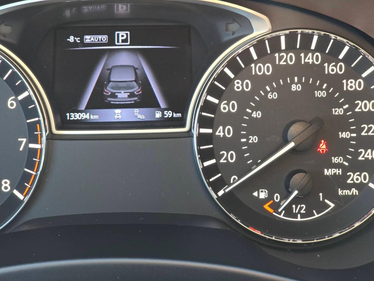 2018 Nissan Pathfinder 4x4 Midnight Edition Photo