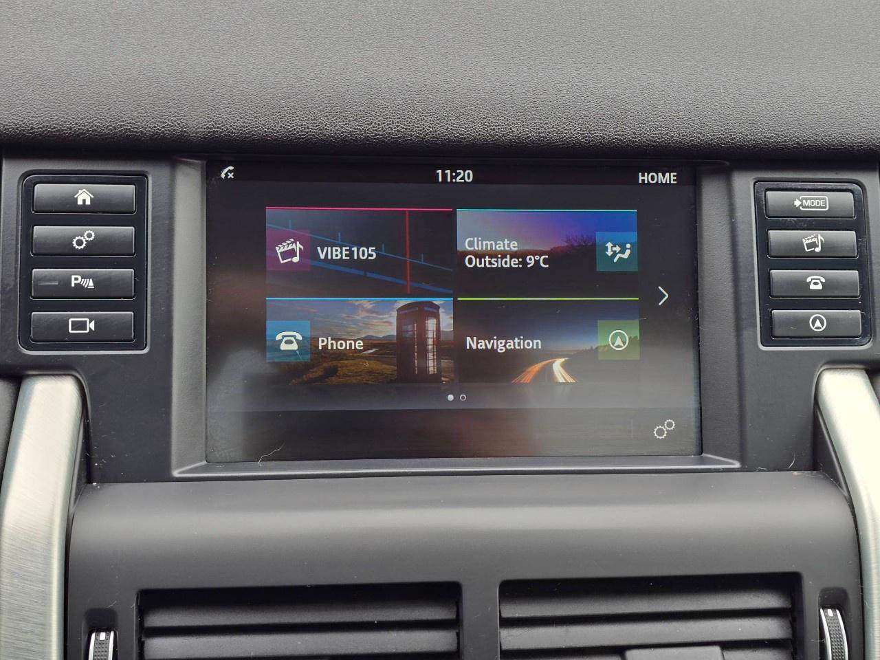 2016 Land Rover Discovery Sport 4WD 4dr HSE Photo