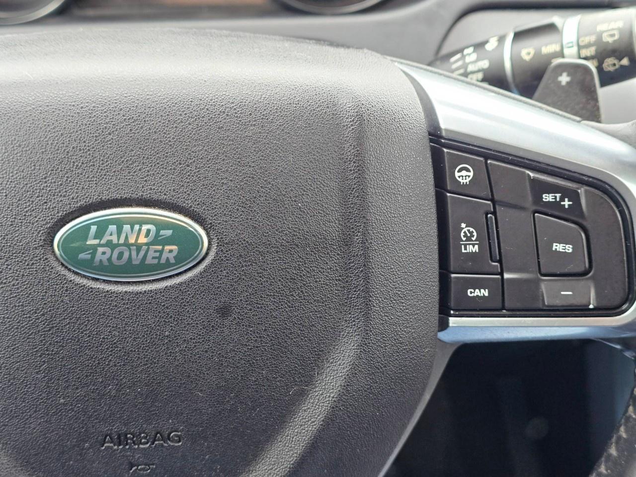 2016 Land Rover Discovery Sport 4WD 4dr HSE Photo