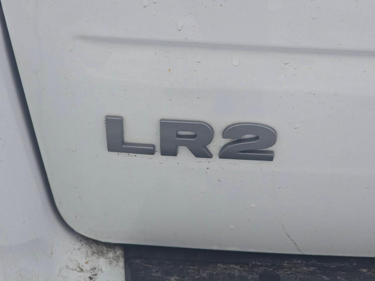 2014 Land Rover LR2 AWD 4dr HSE Photo