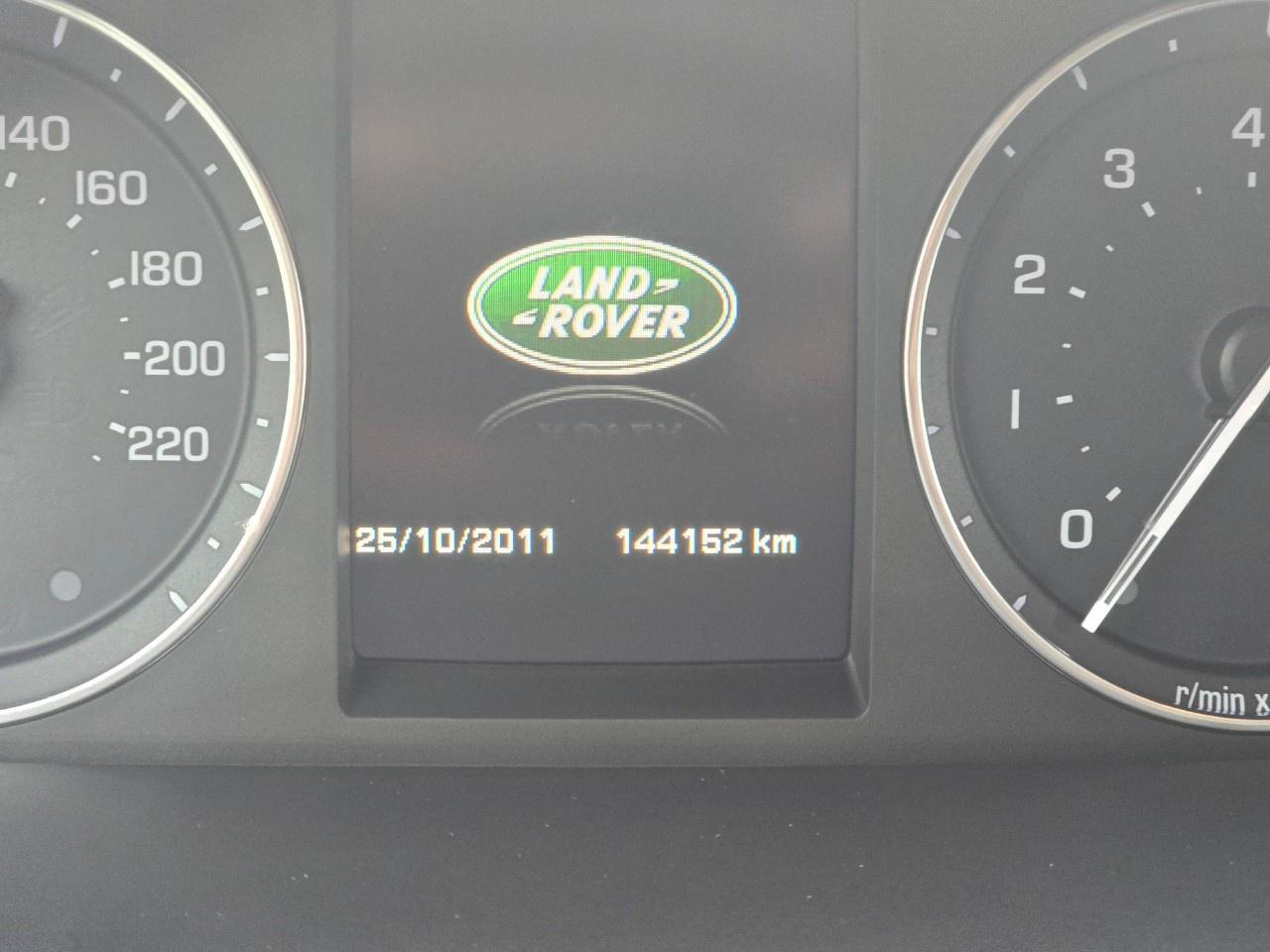 2014 Land Rover LR2 AWD 4dr HSE Photo