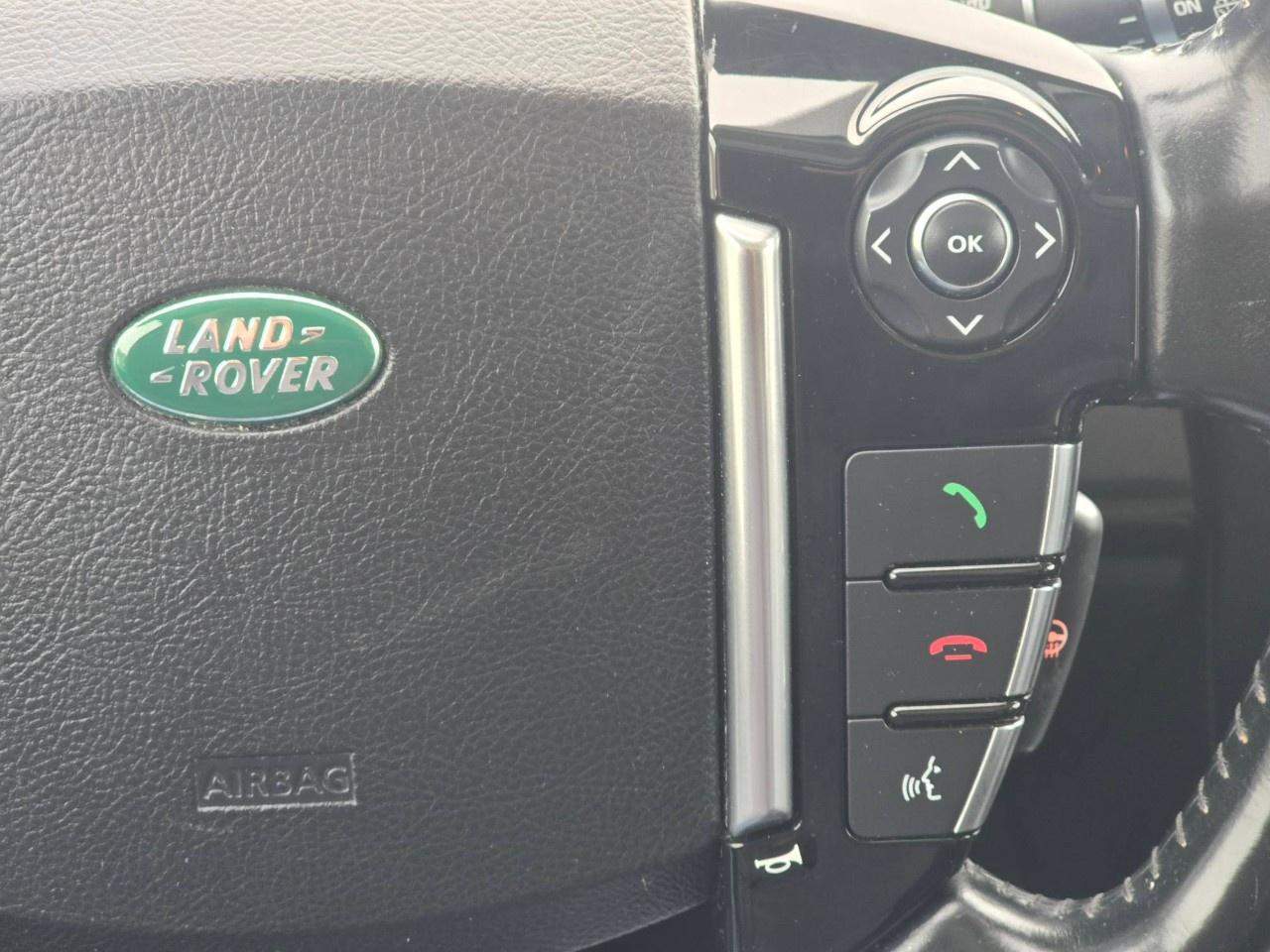 2014 Land Rover LR2 AWD 4dr HSE Photo