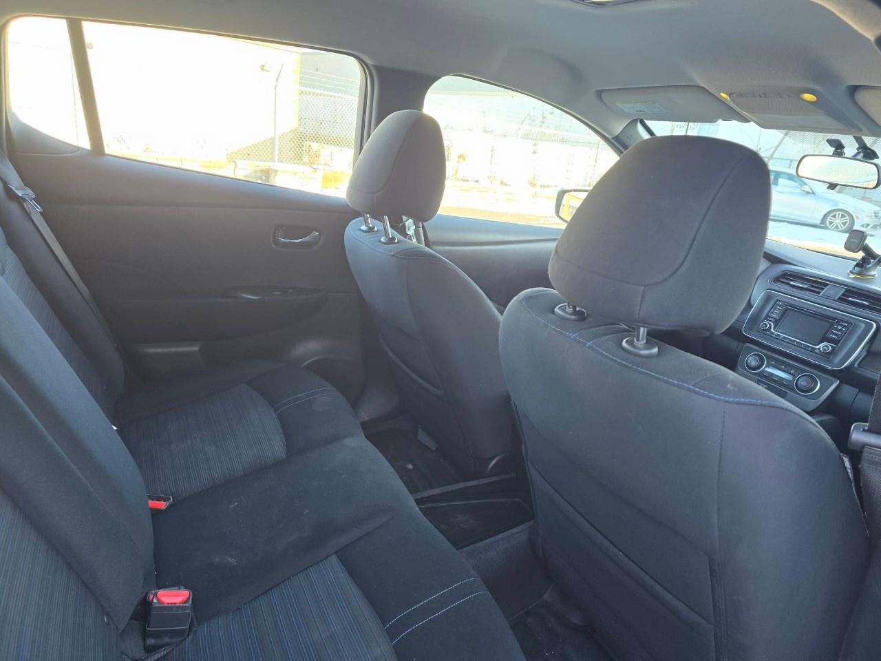 2018 Nissan Leaf S Hatchback Photo