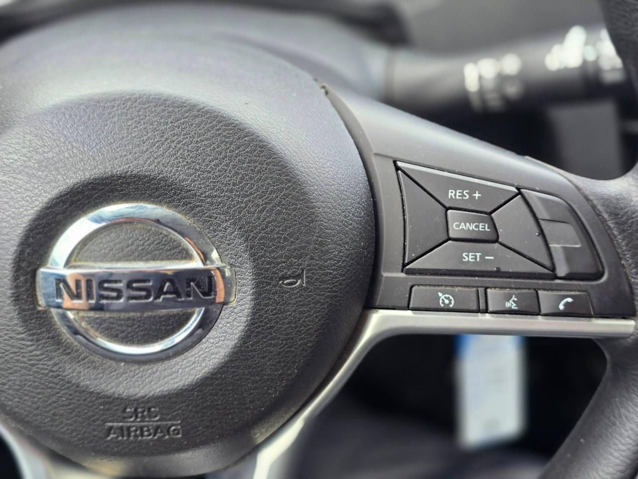 2019 Nissan Rogue AWD SV Photo