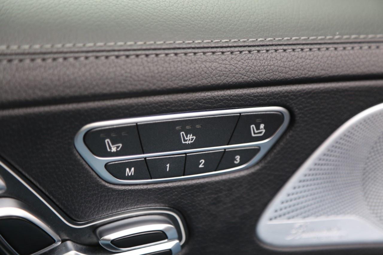 2016 Mercedes-Benz S-Class S 550 LWB 4MATIC Sedan Photo