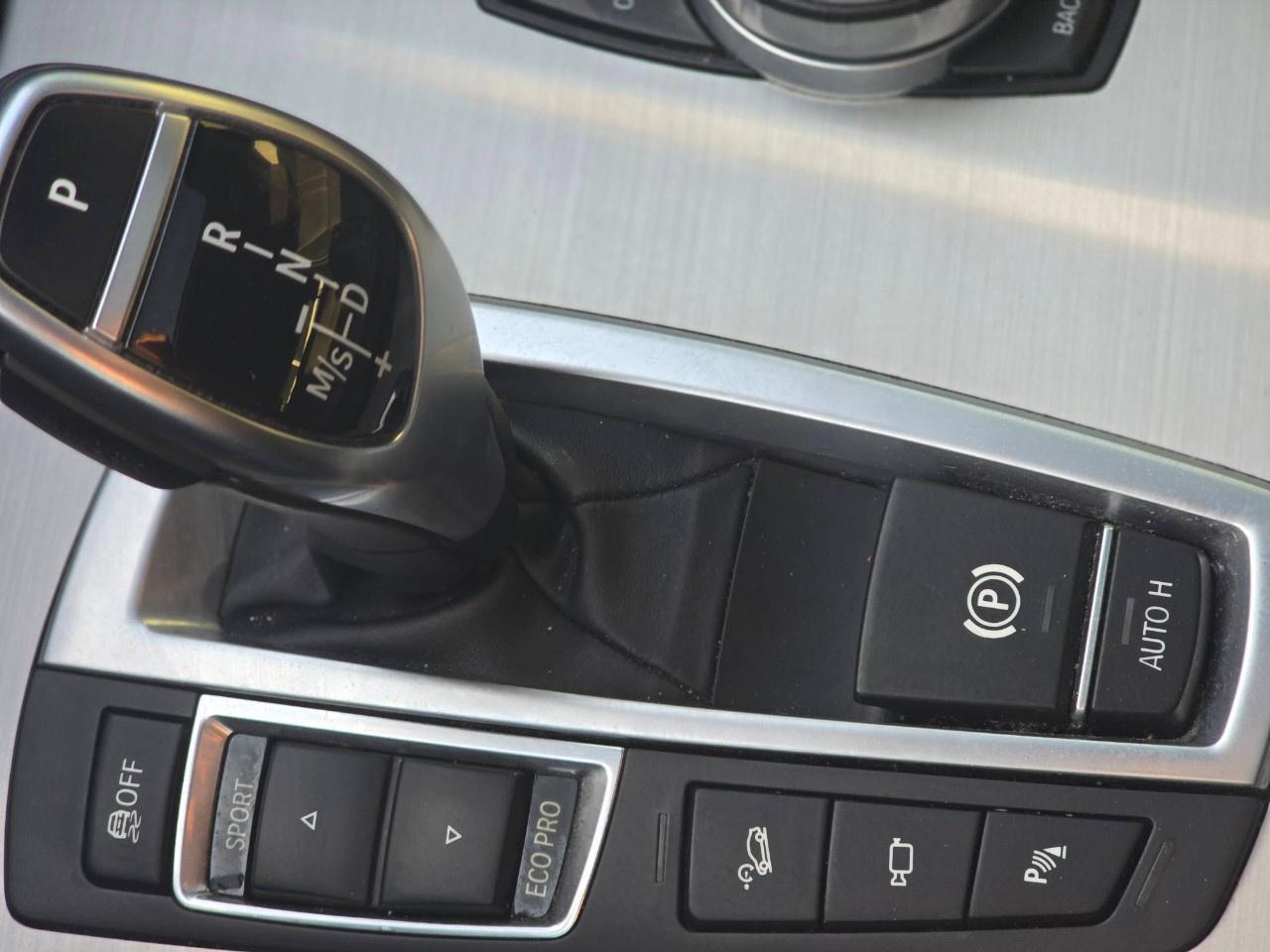 2018 BMW X4 xDrive28i Sports Activity Coupe Photo