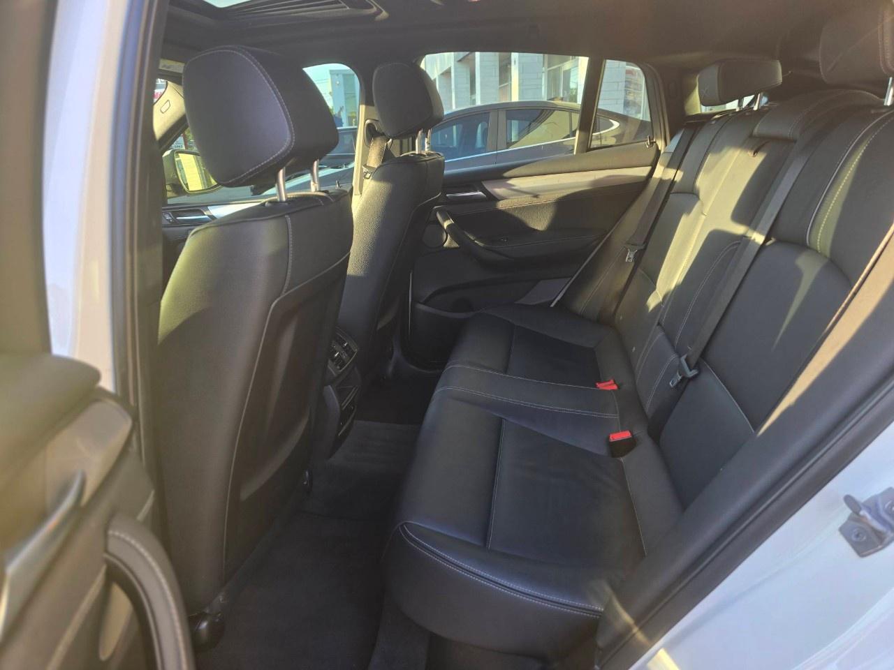 2018 BMW X4 xDrive28i Sports Activity Coupe Photo