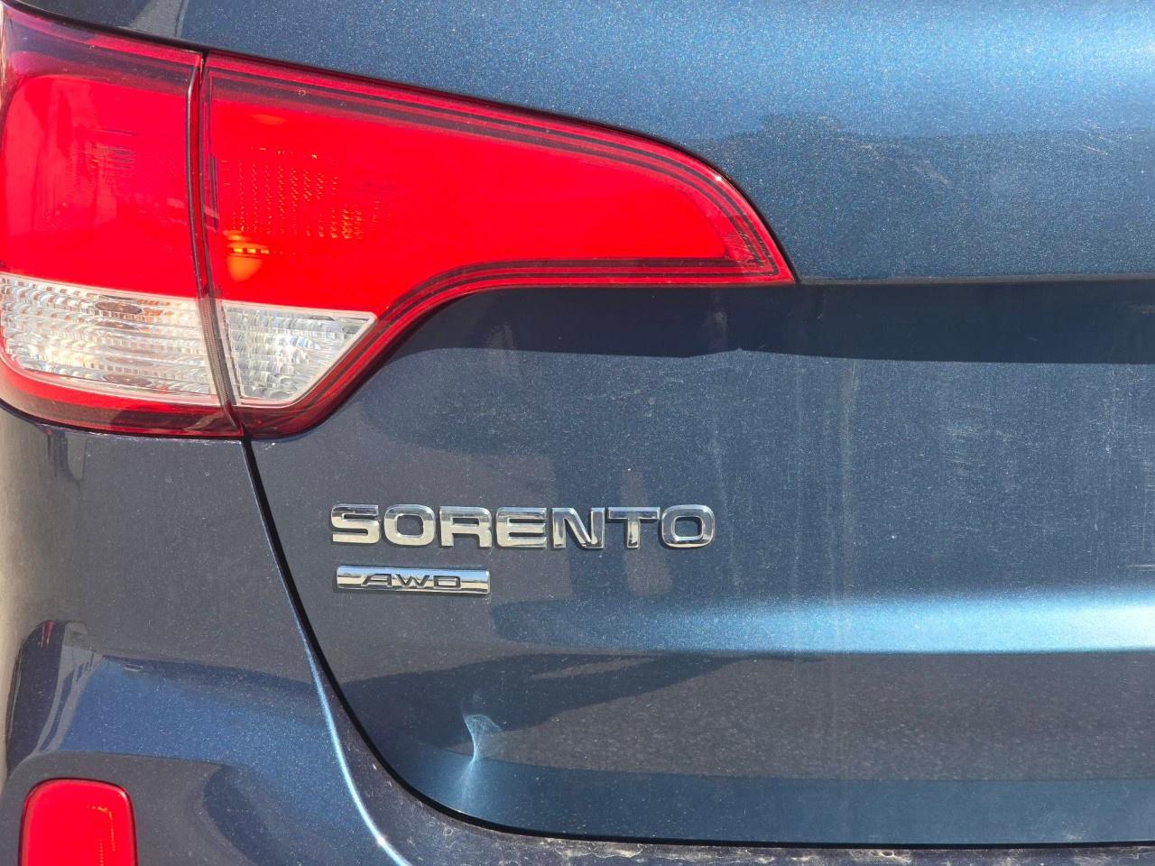 2015 Kia Sorento AWD 4dr V6 Auto EX Photo