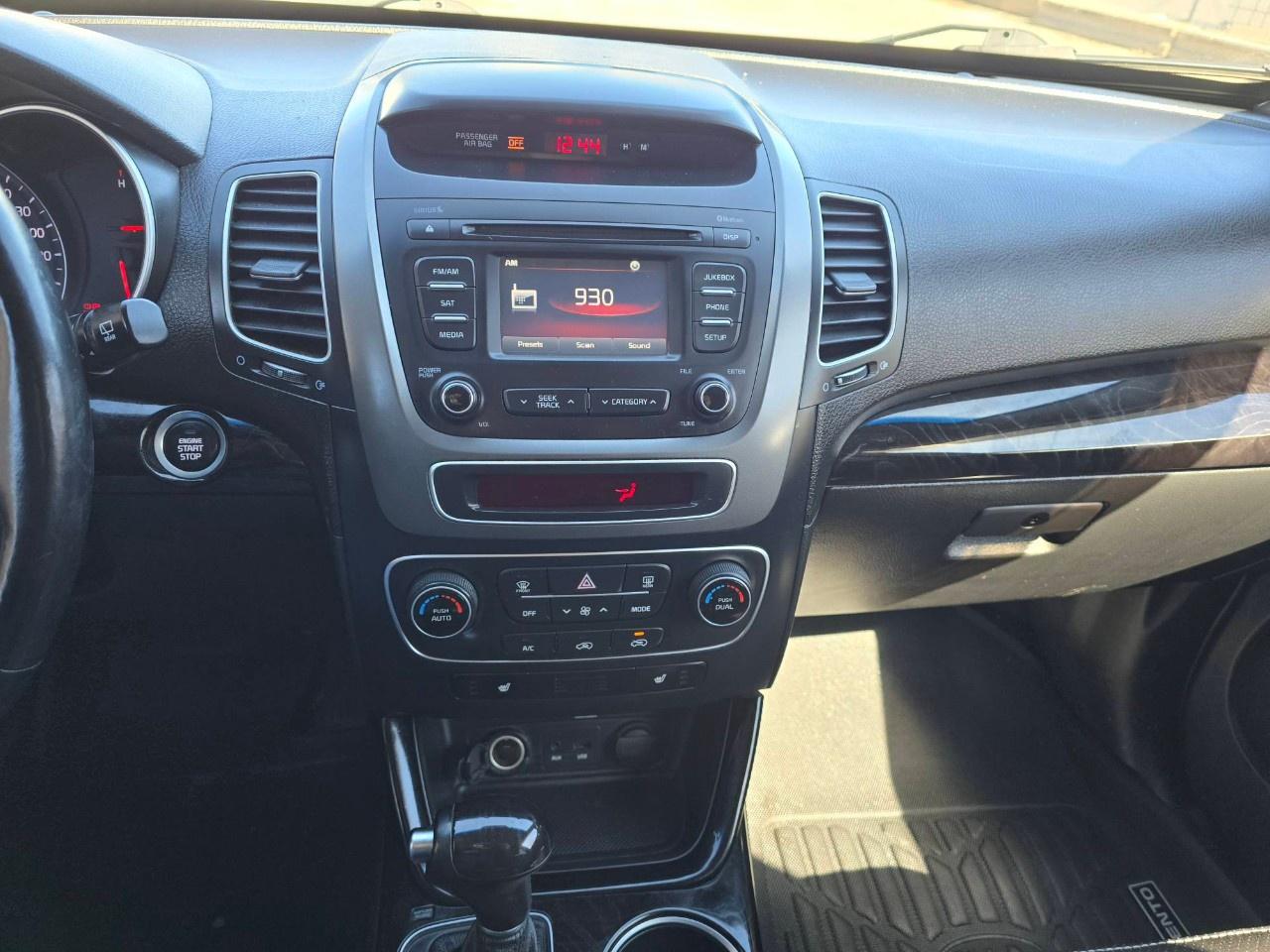 2015 Kia Sorento AWD 4dr V6 Auto EX Photo