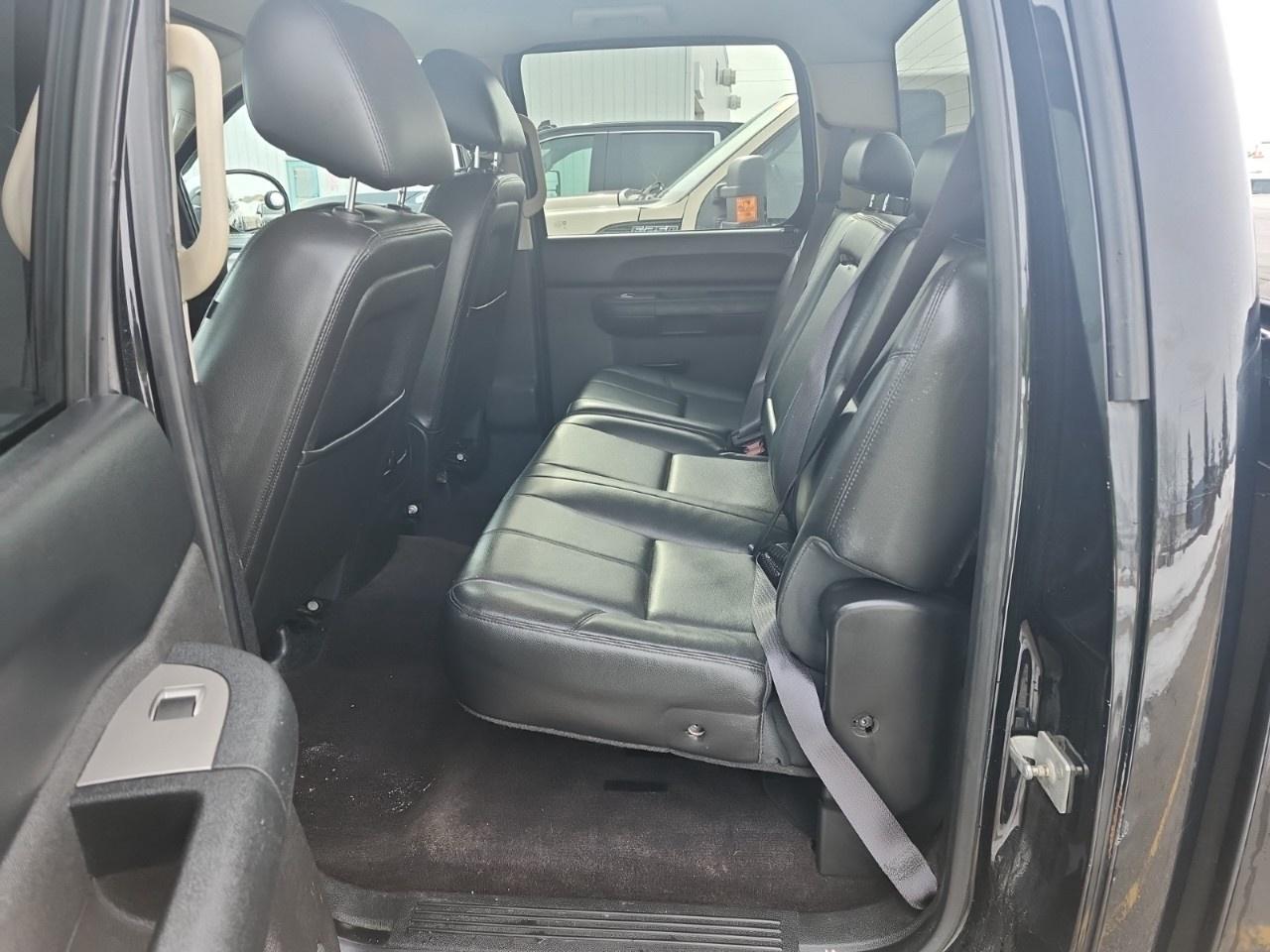 2013 GMC Sierra 1500 4WD Crew Cab Short Box SLE Photo