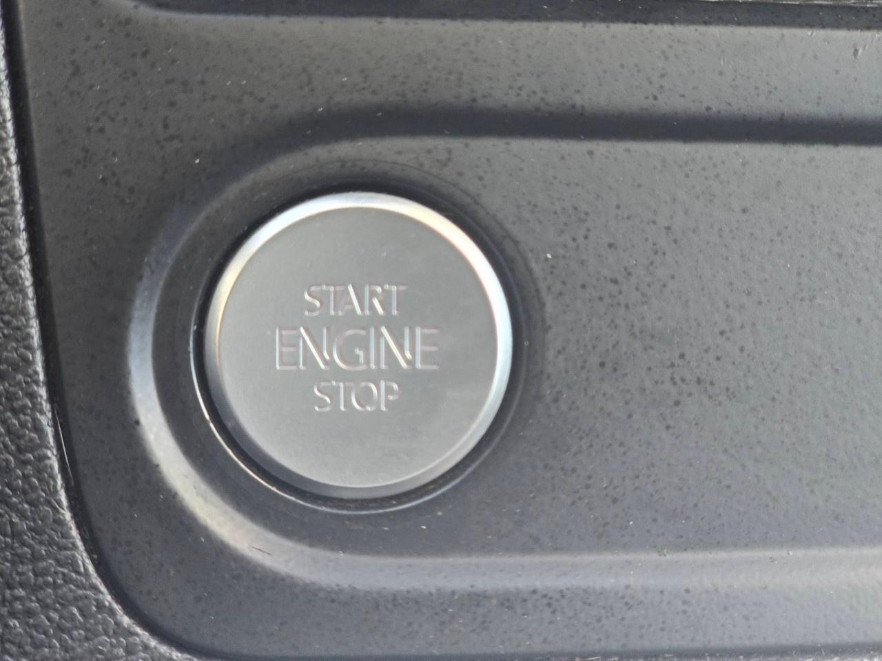 2016 Volkswagen Tiguan 4MOTION 4DR AUTO HIGHLINE Photo