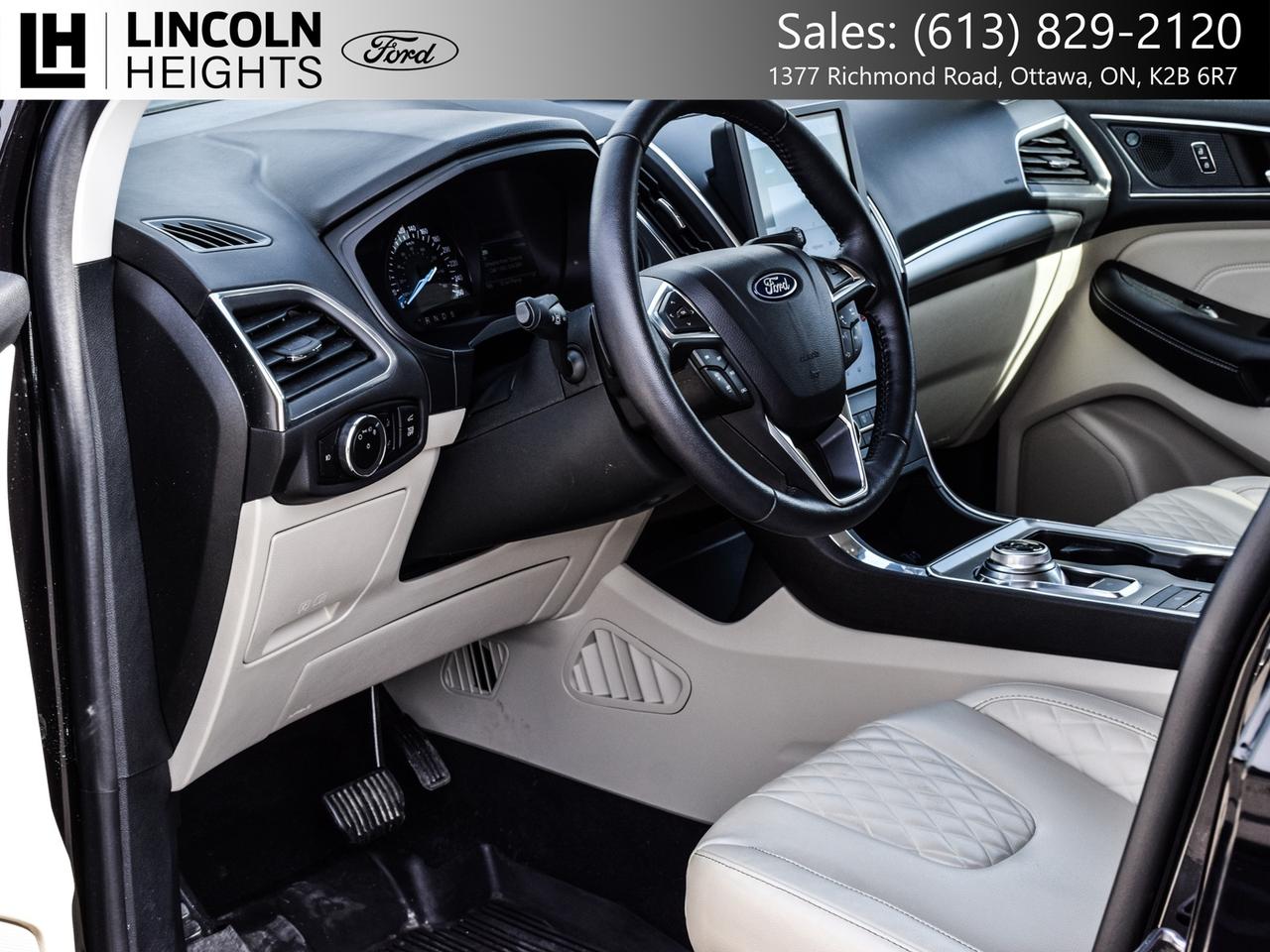 2023 Ford Edge  Photo