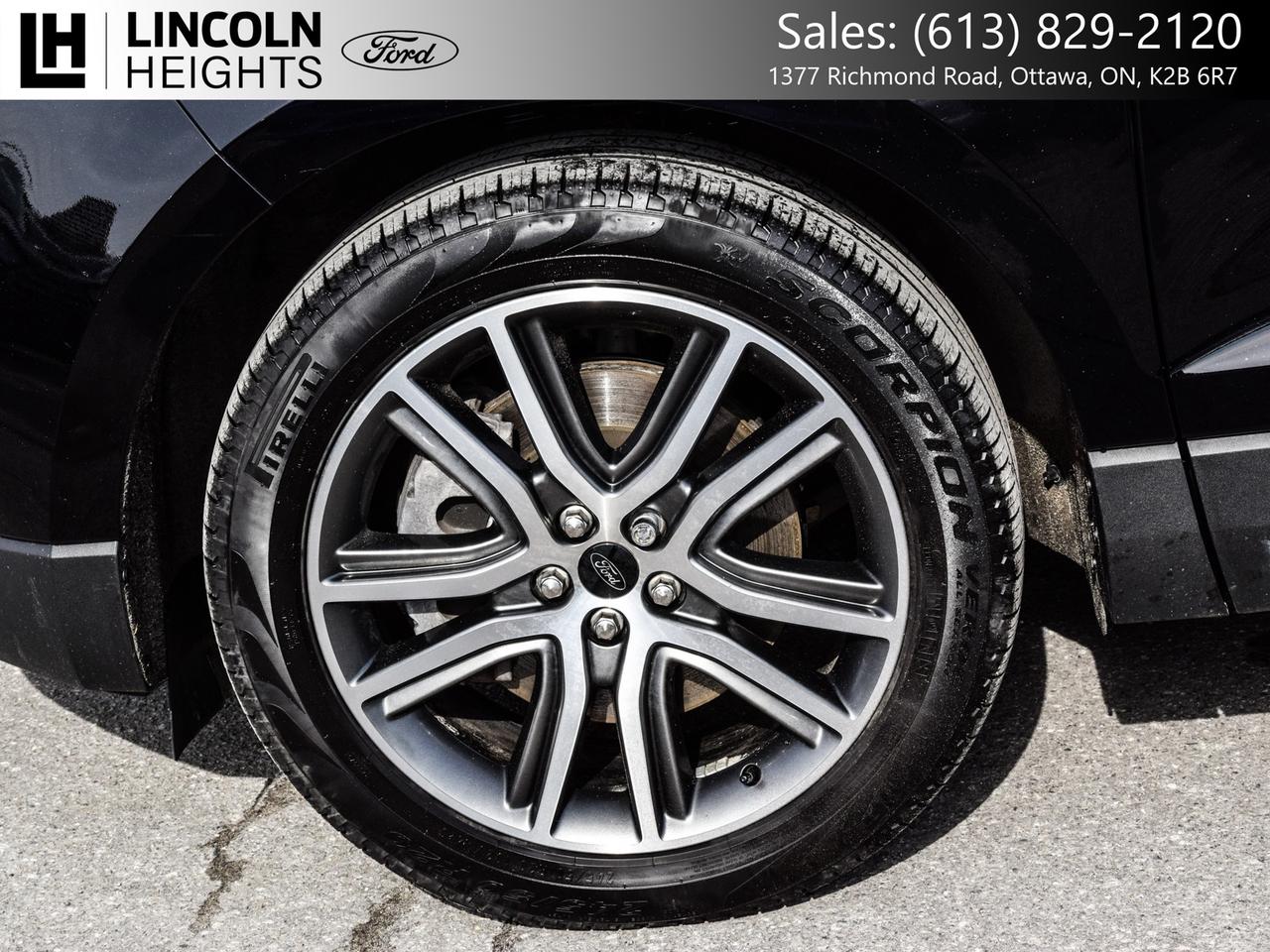 2023 Ford Edge  Photo