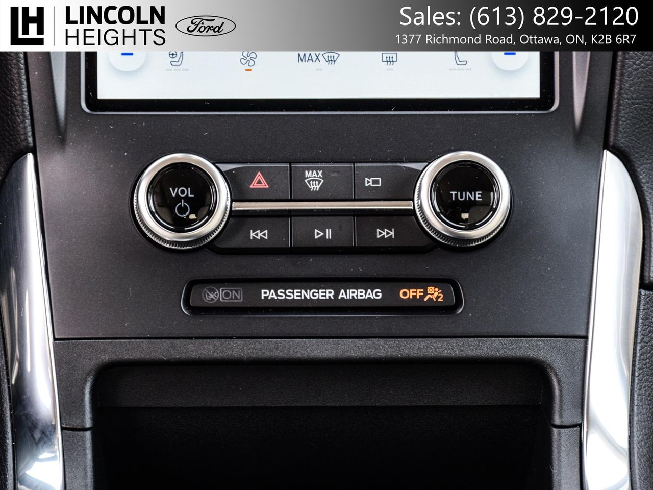 2023 Ford Edge  Photo