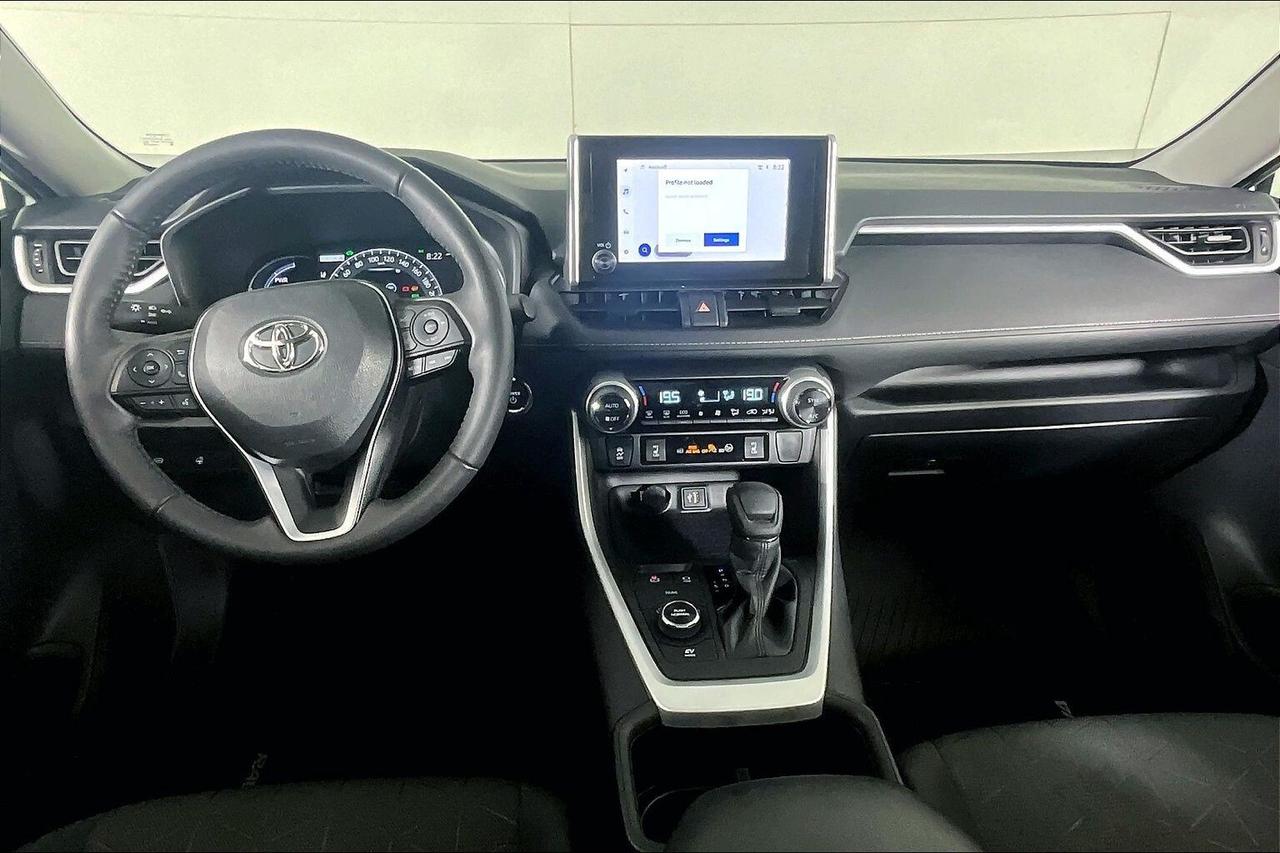 2023 Toyota RAV4 Hybrid XLE AWD Photo